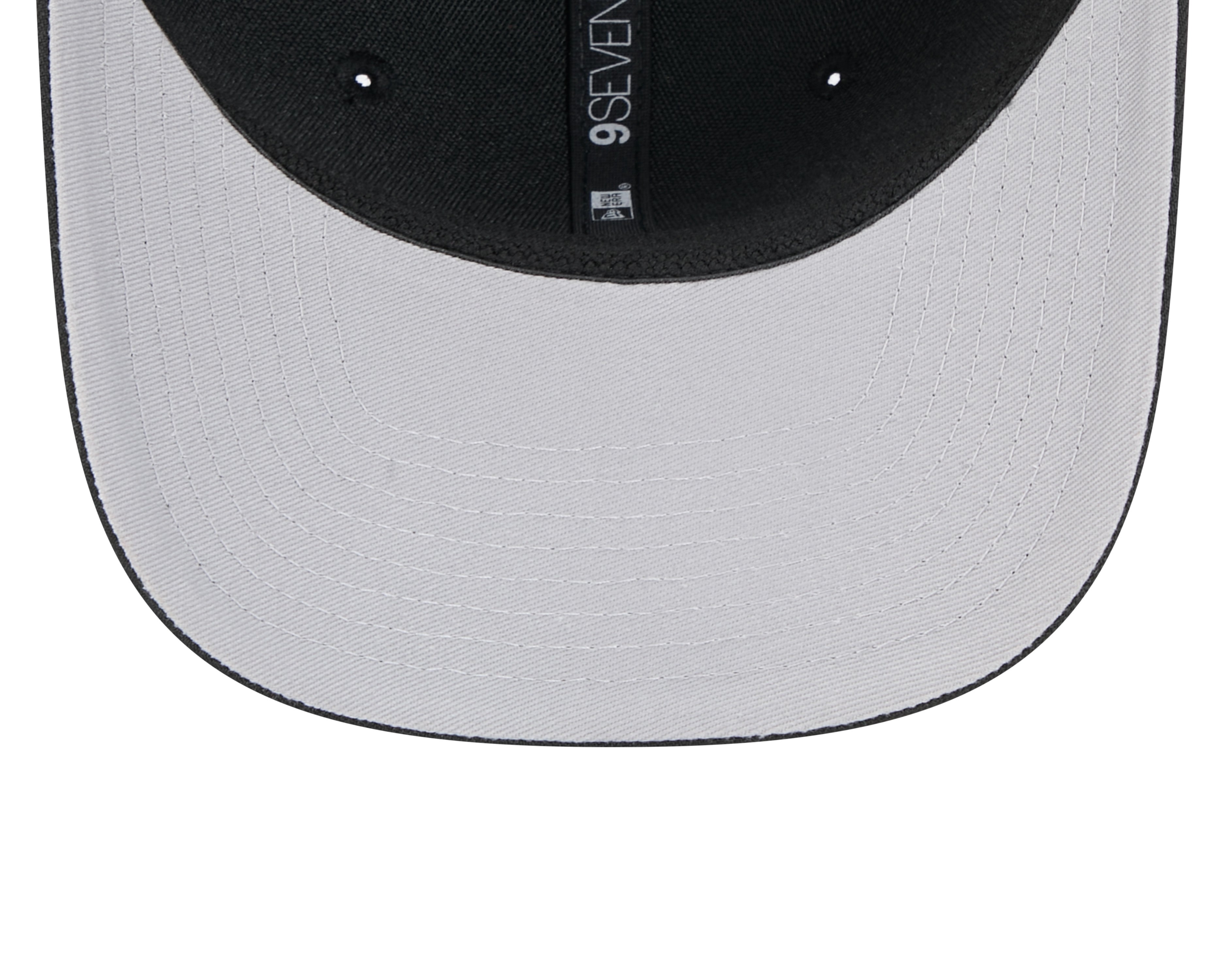 Vancouver Canucks NHL New Era Men's Black 9Seventy Team Color Snapback Hat