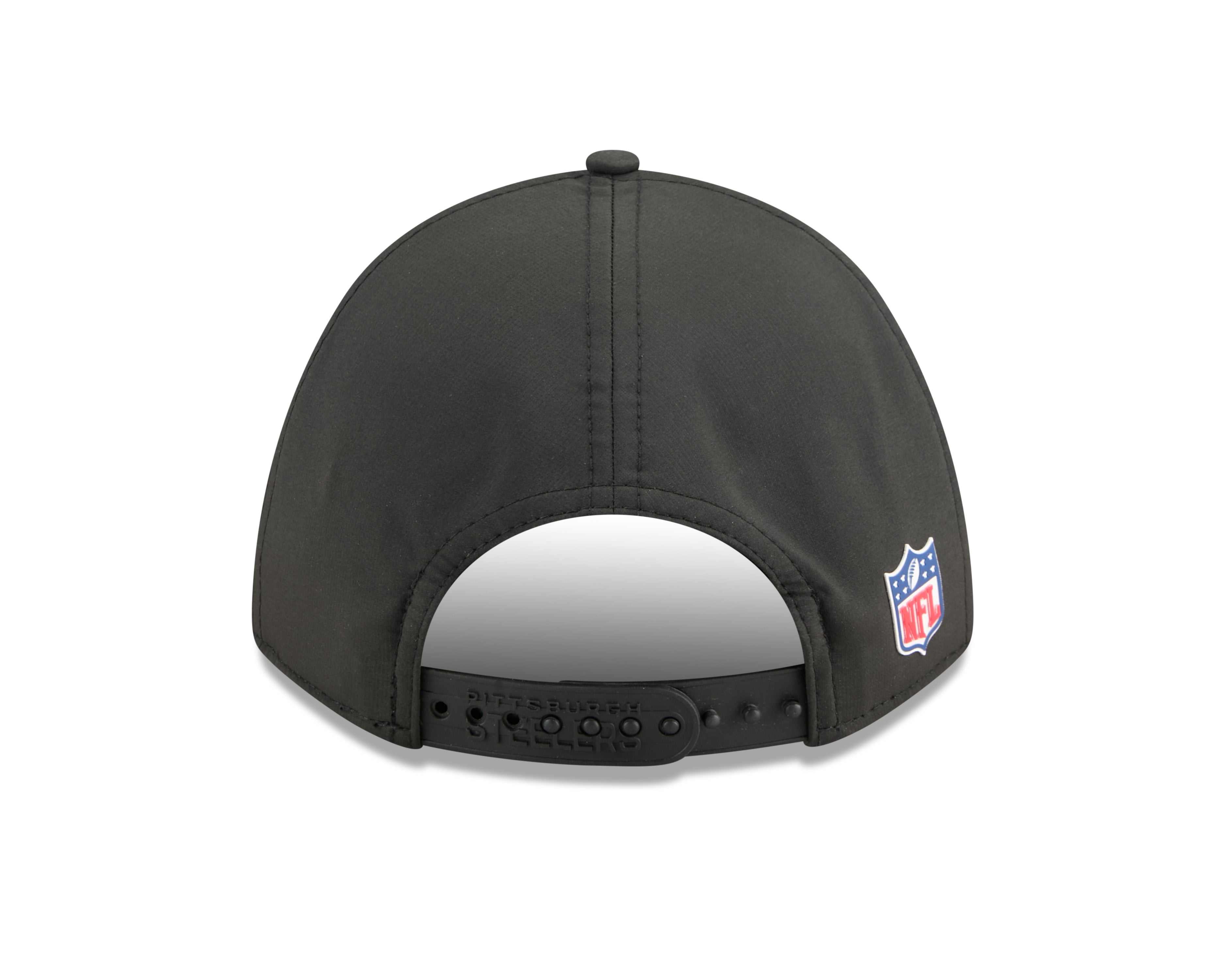 Pittsburgh Steelers NFL New Era Men's Black 9Forty 2025 Sideline M-Crown Snapback