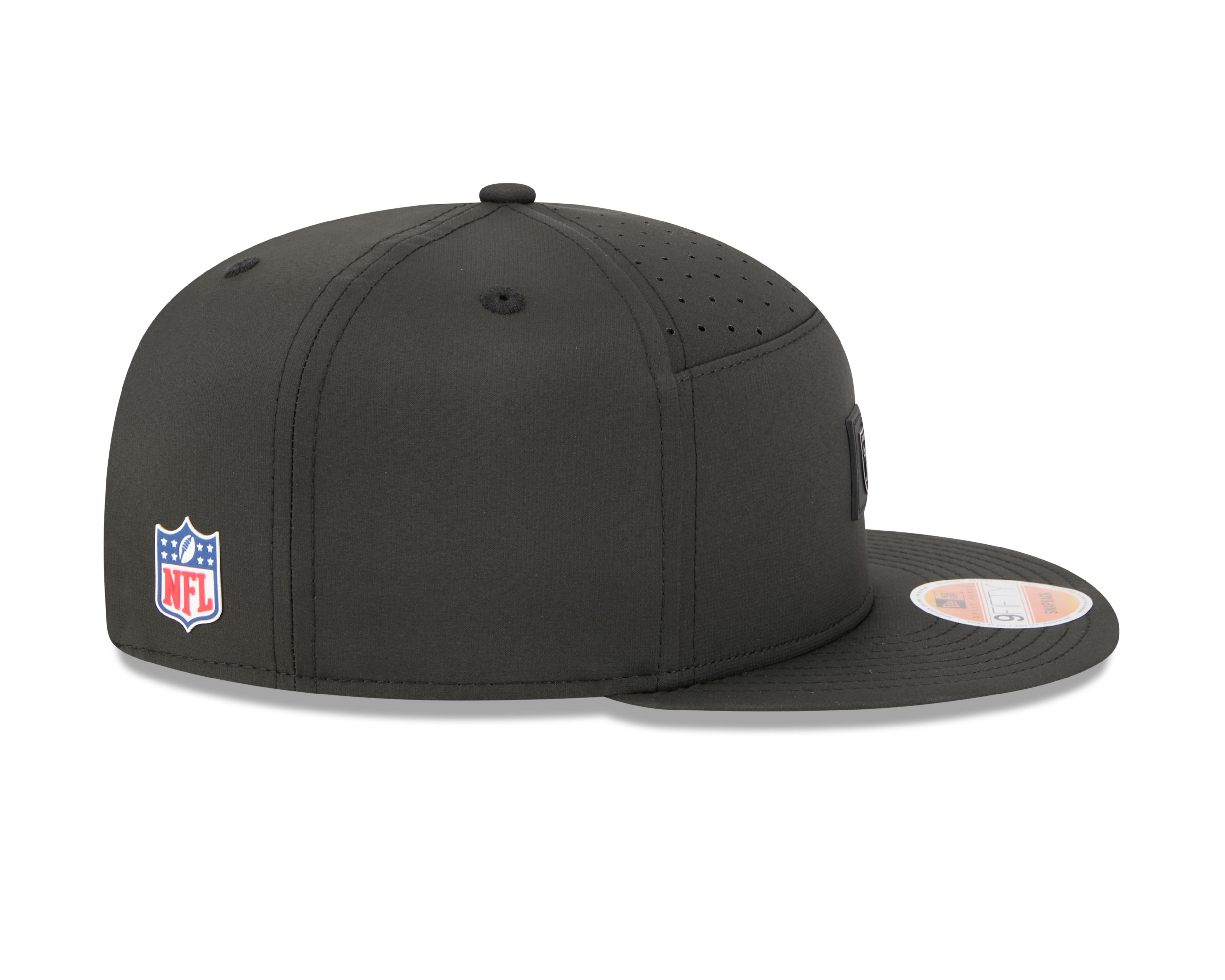 Las Vegas Raiders NFL New Era Men's Black 9Fifty 2025 Sideline Hot Weather Split Panel Snapback