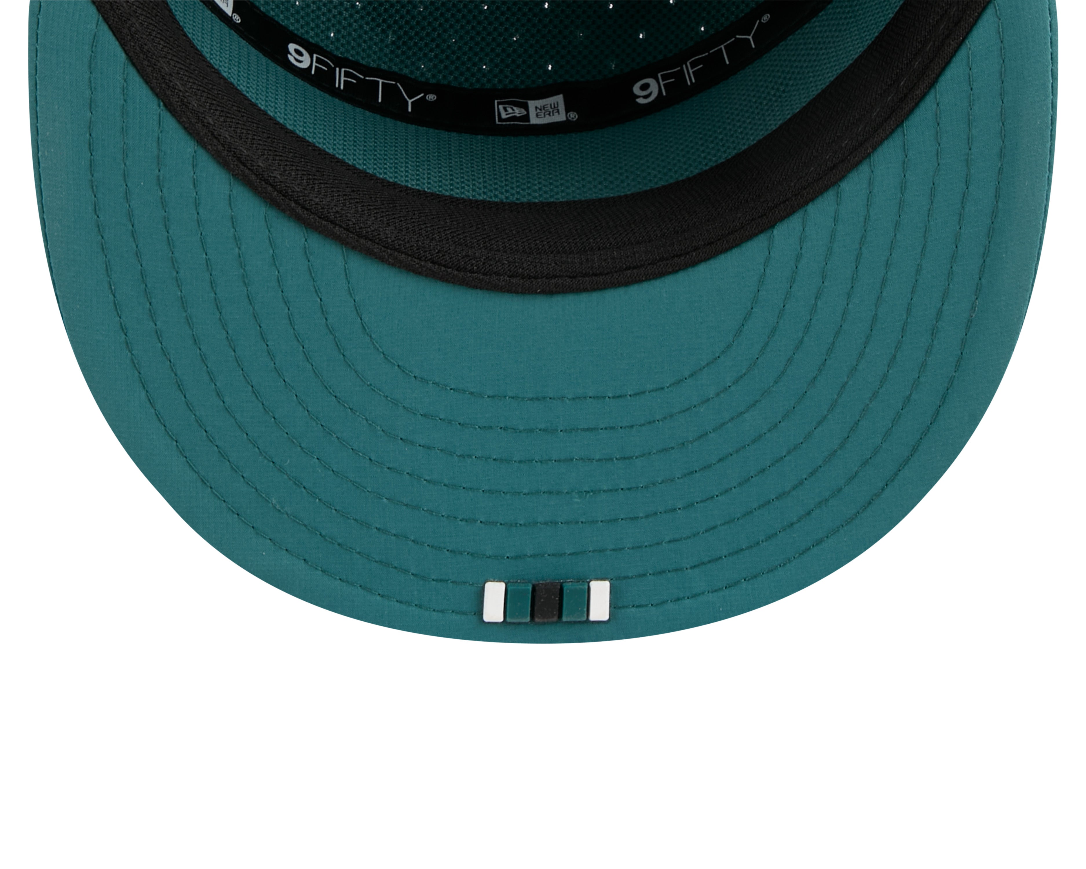 Philadelphia Eagles NFL New Era Men's Green 9Fifty 2025 Sideline Hot Weather Split Panel Snapback