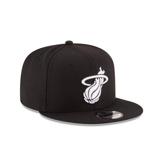 Casquette à visière plate 9Fifty Basic Snapback pour homme Miami Heat NBA New Era noire/blanche