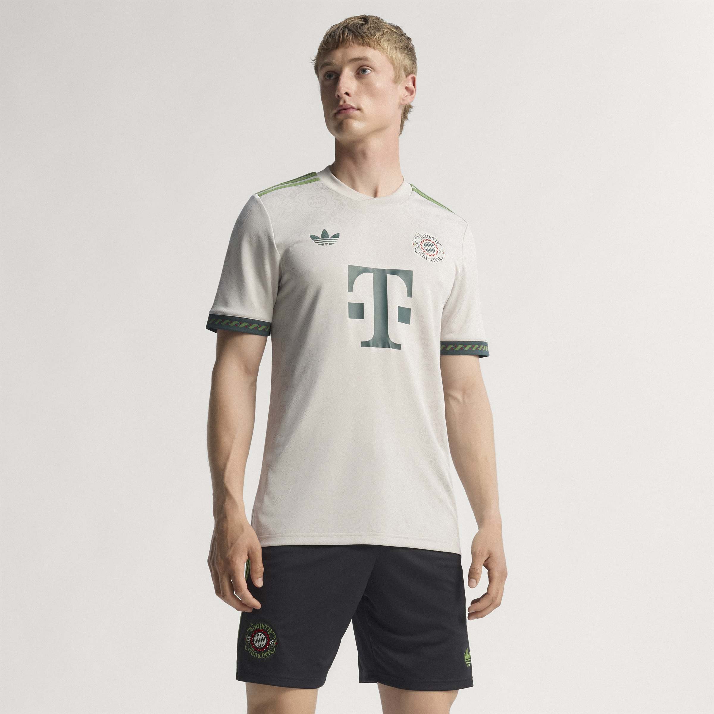 Bayern Munich Bundesliga Adidas Maillot réplique Wiesn 2025/26 beige pour homme