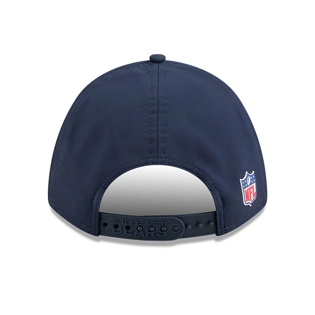 Chicago Bears NFL New Era Men's Navy 9Forty 2025 Sideline M-Crown Snapback