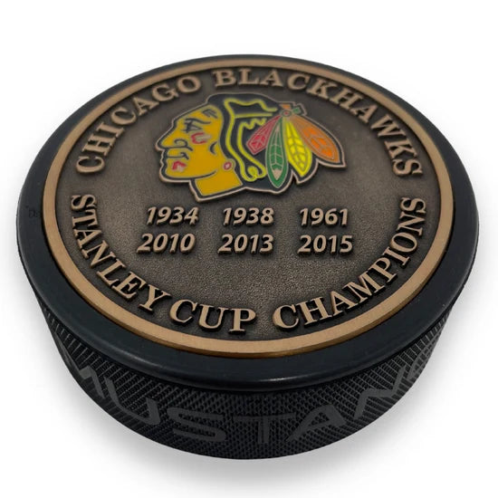 Chicago Blackhawks NHL Stanley Cup Years Medallion Hockey Puck