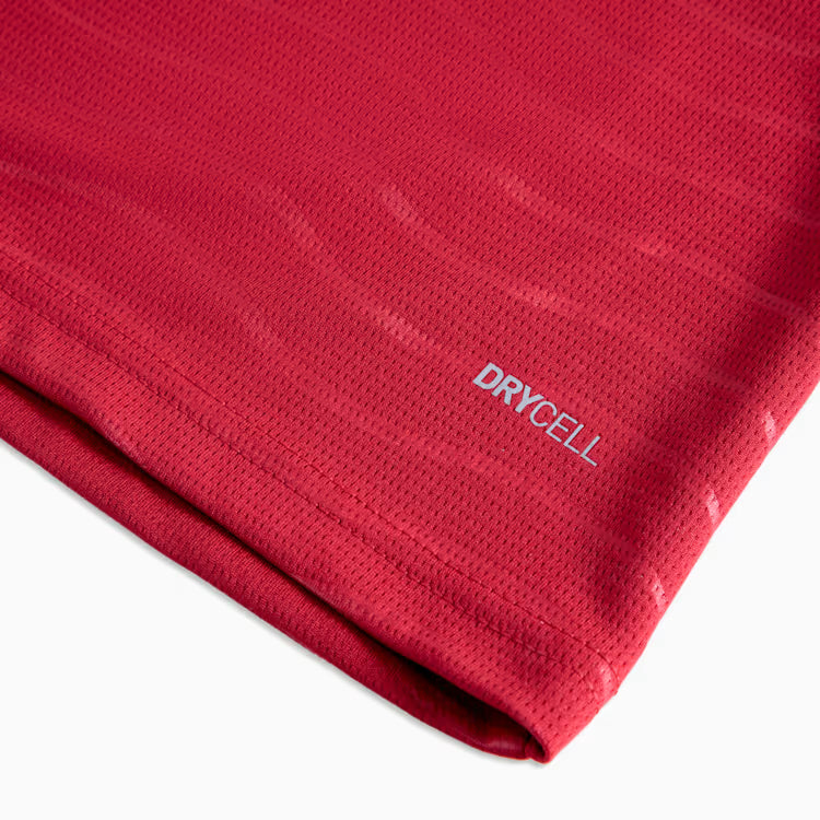 Maillot réplique rouge à manches longues de l'équipe nationale du Portugal de Cristiano Ronaldo, FIFA Puma, saison 2026/27.