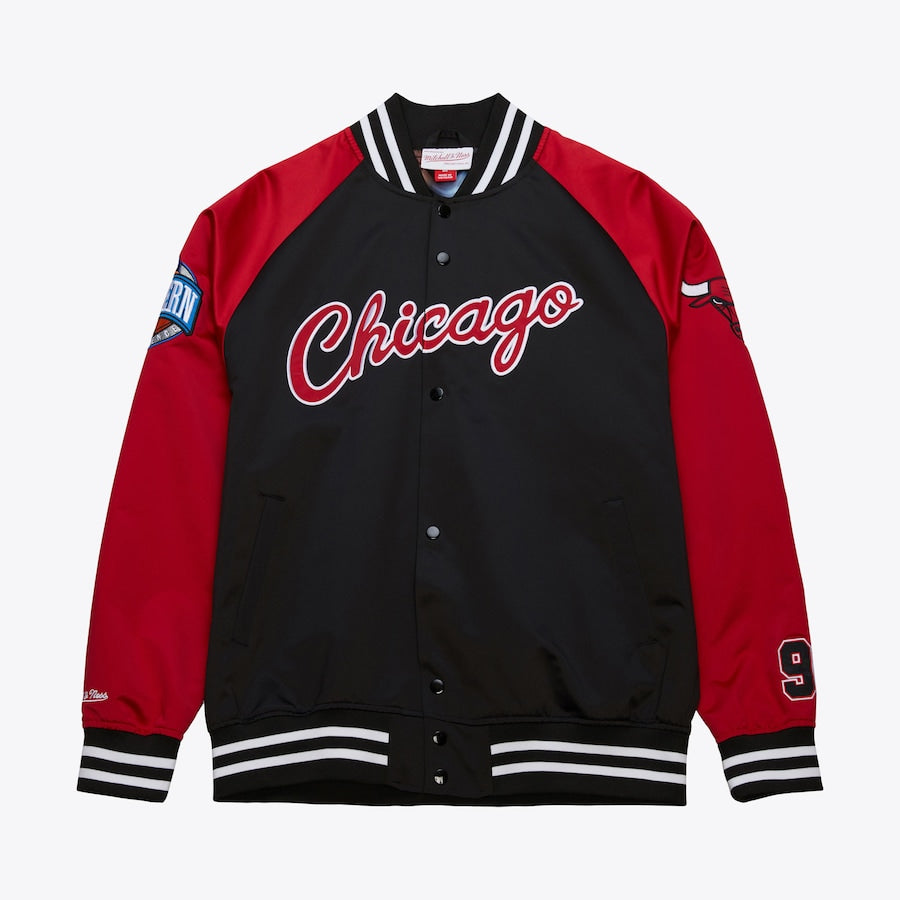 Veste en satin légère noire/rouge pour homme Dennis Rodman Chicago Bulls Mitchell & Ness
