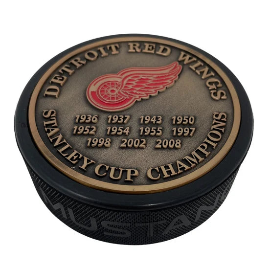 Detroit Red Wings NHL Stanley Cup Years Medallion Hockey Puck