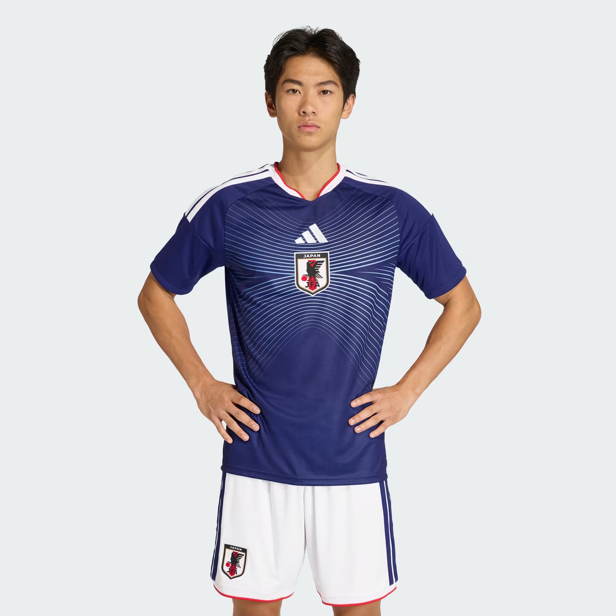 Maillot domicile réplique FIFA Adidas bleu marine de l'équipe nationale du Japon pour homme, saison 2025/26