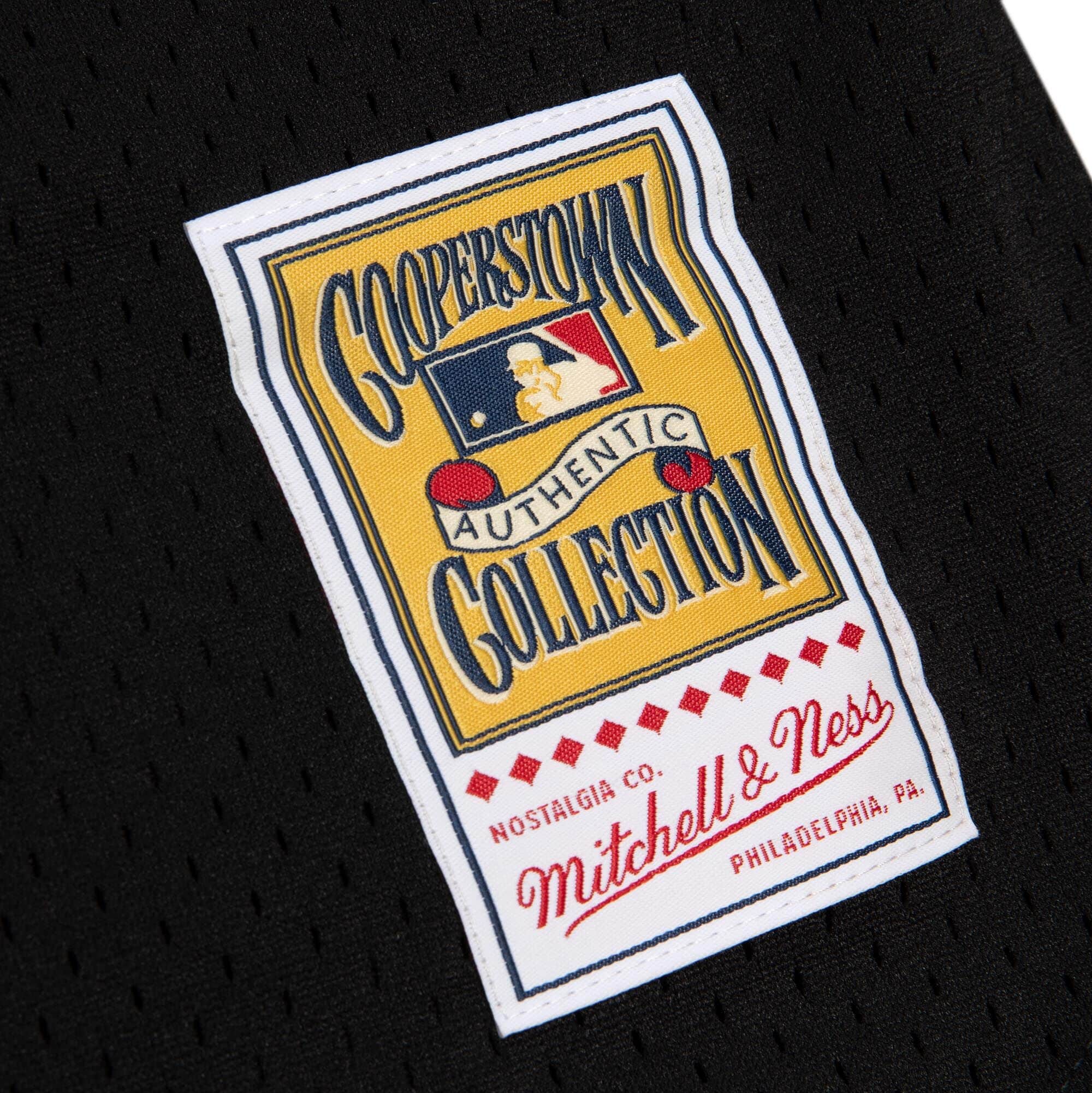 Ken Griffey Jr. Cincinnati Reds MLB Mitchell & Ness Men's Black 2000 Authentic BP Jersey