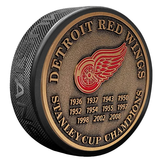 Detroit Red Wings NHL Stanley Cup Years Medallion Hockey Puck