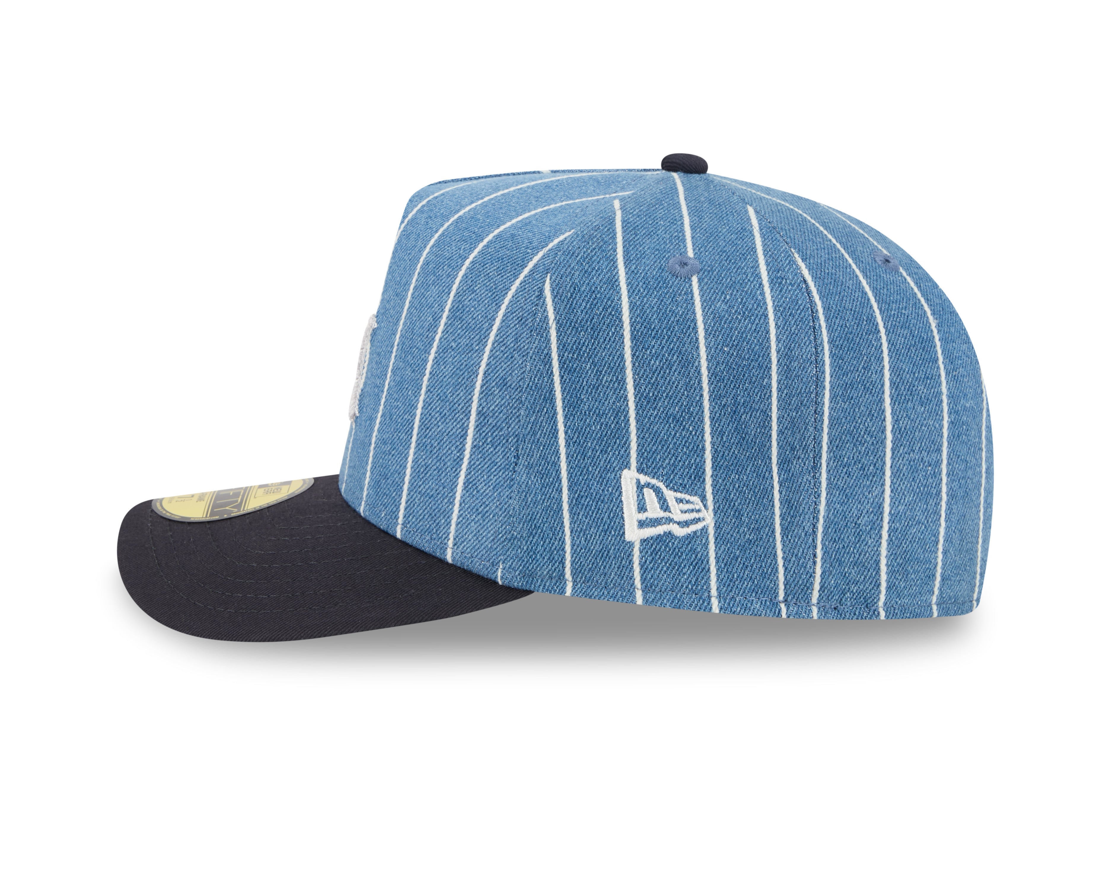 New York Yankees MLB New Era Men's Light Blue/Black 59Fifty A-Frame Parallel Fitted Hat