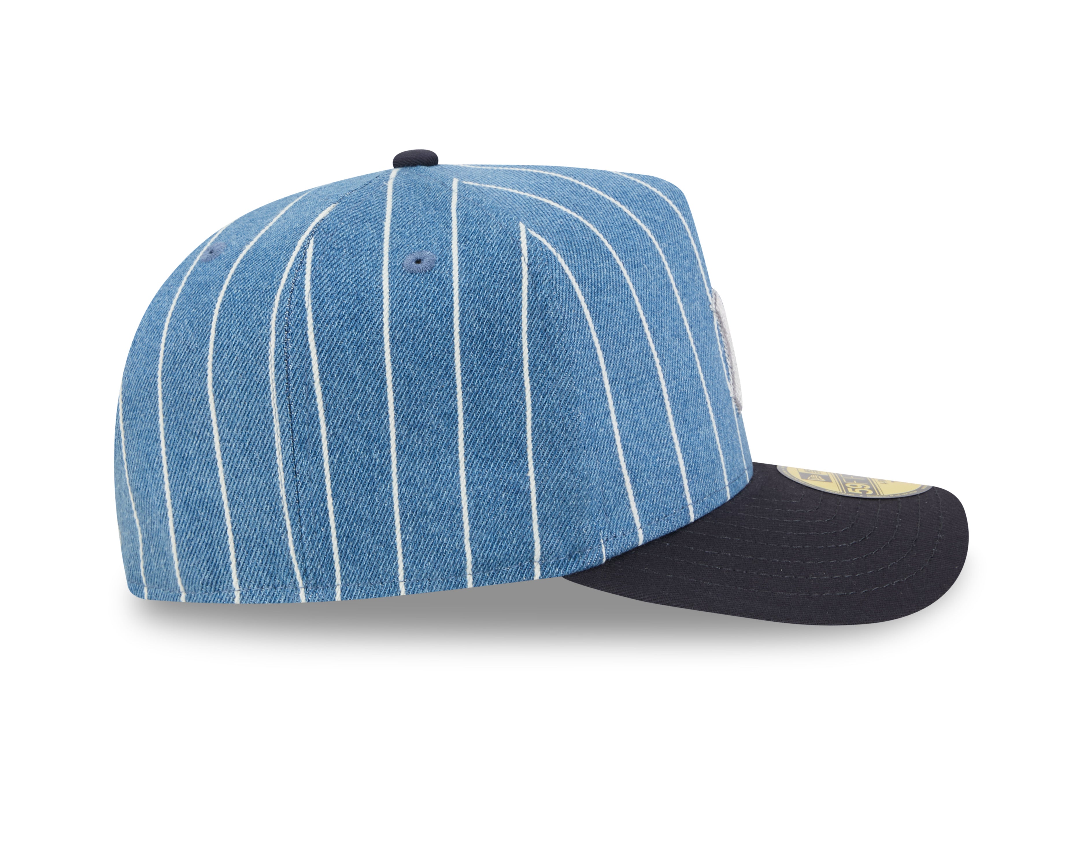 New York Yankees MLB New Era Men's Light Blue/Black 59Fifty A-Frame Parallel Fitted Hat