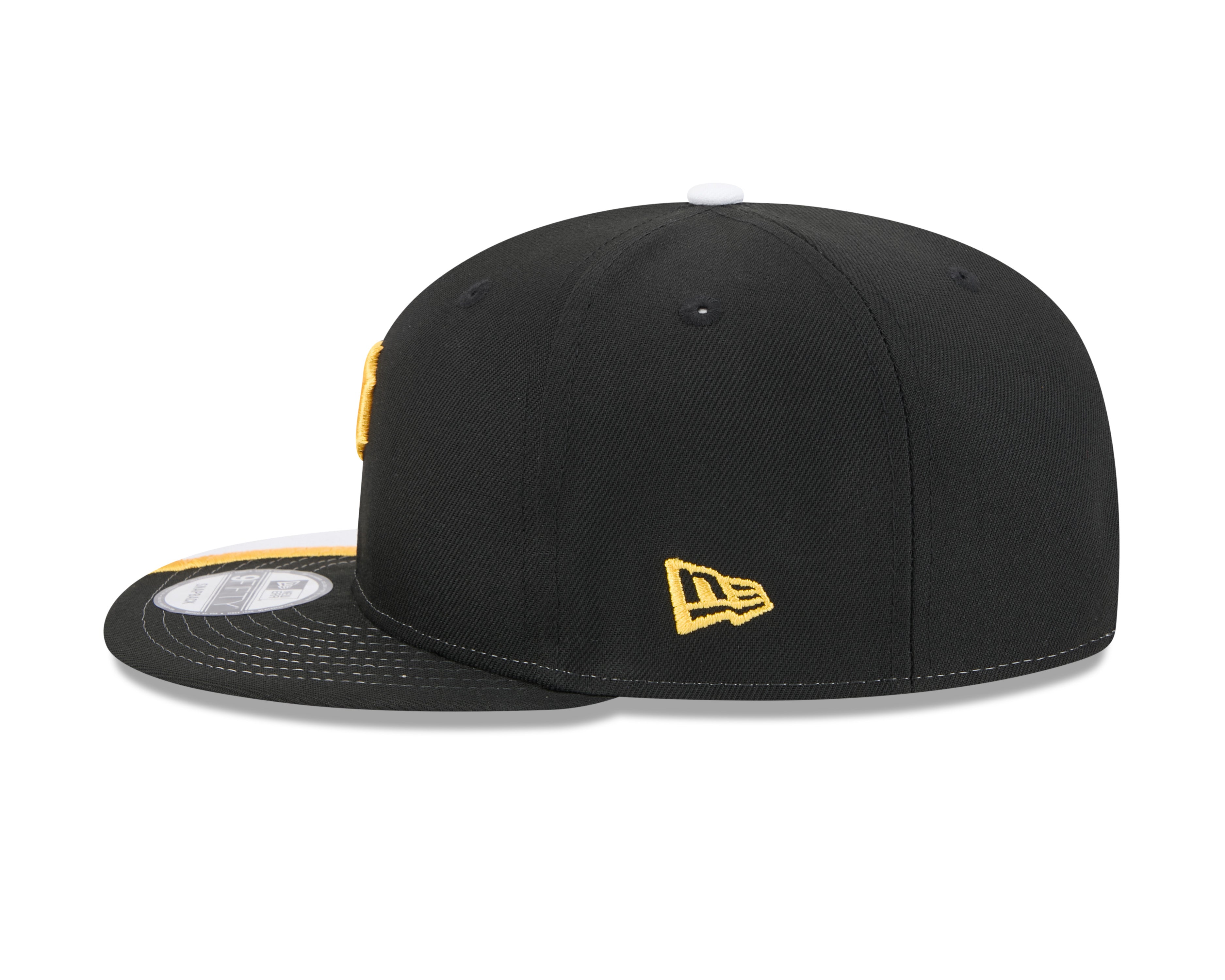 Roberto Clemente Pittsburgh Pirates MLB New Era Men's Black/White 9Fifty Name & Number Snapback