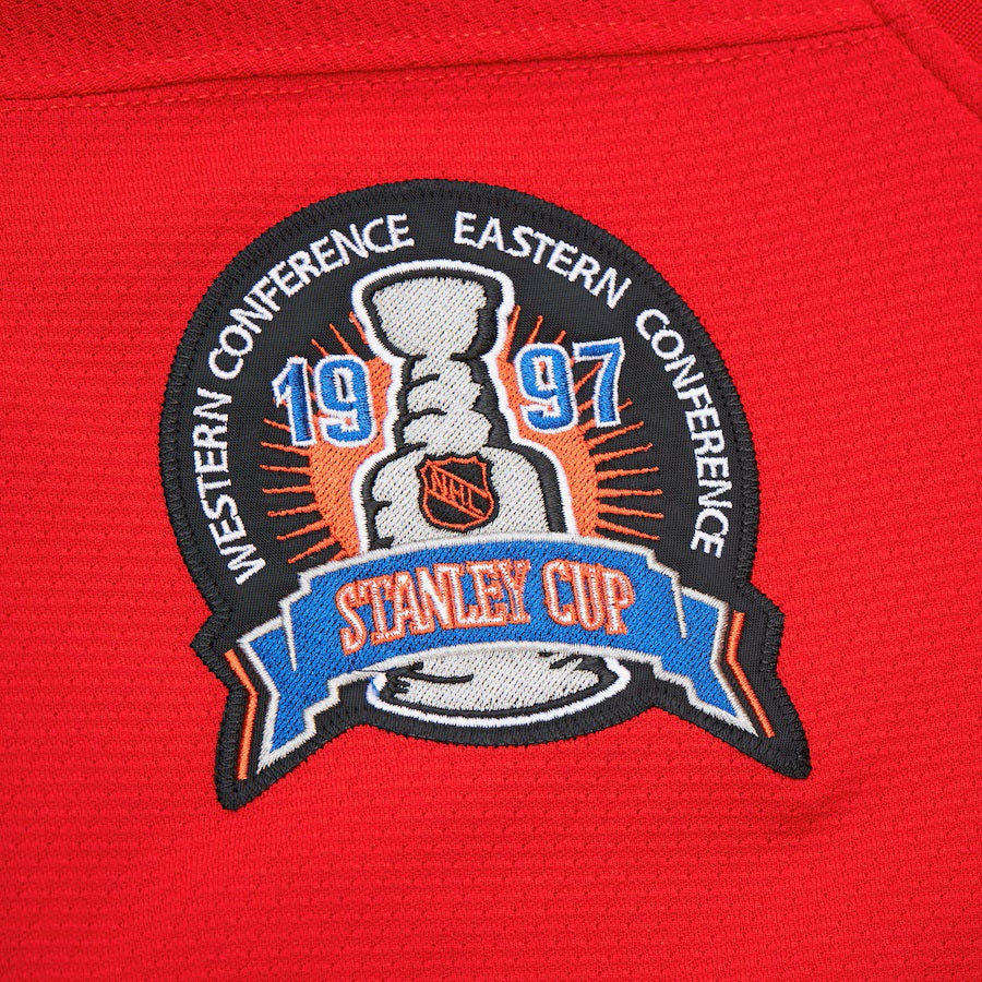 Steve Yzerman Detroit Red Wings NHL Mitchell & Ness Men's Red 1996 Power Play Authentic Jersey