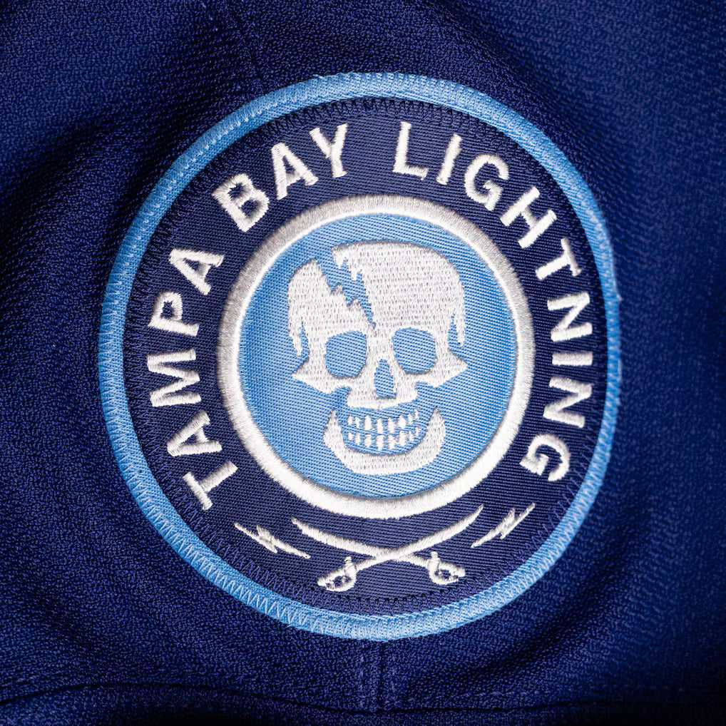 Maillot premium bleu pour homme Tampa Bay Lightning NHL Fanatics Branded, série stade 2026