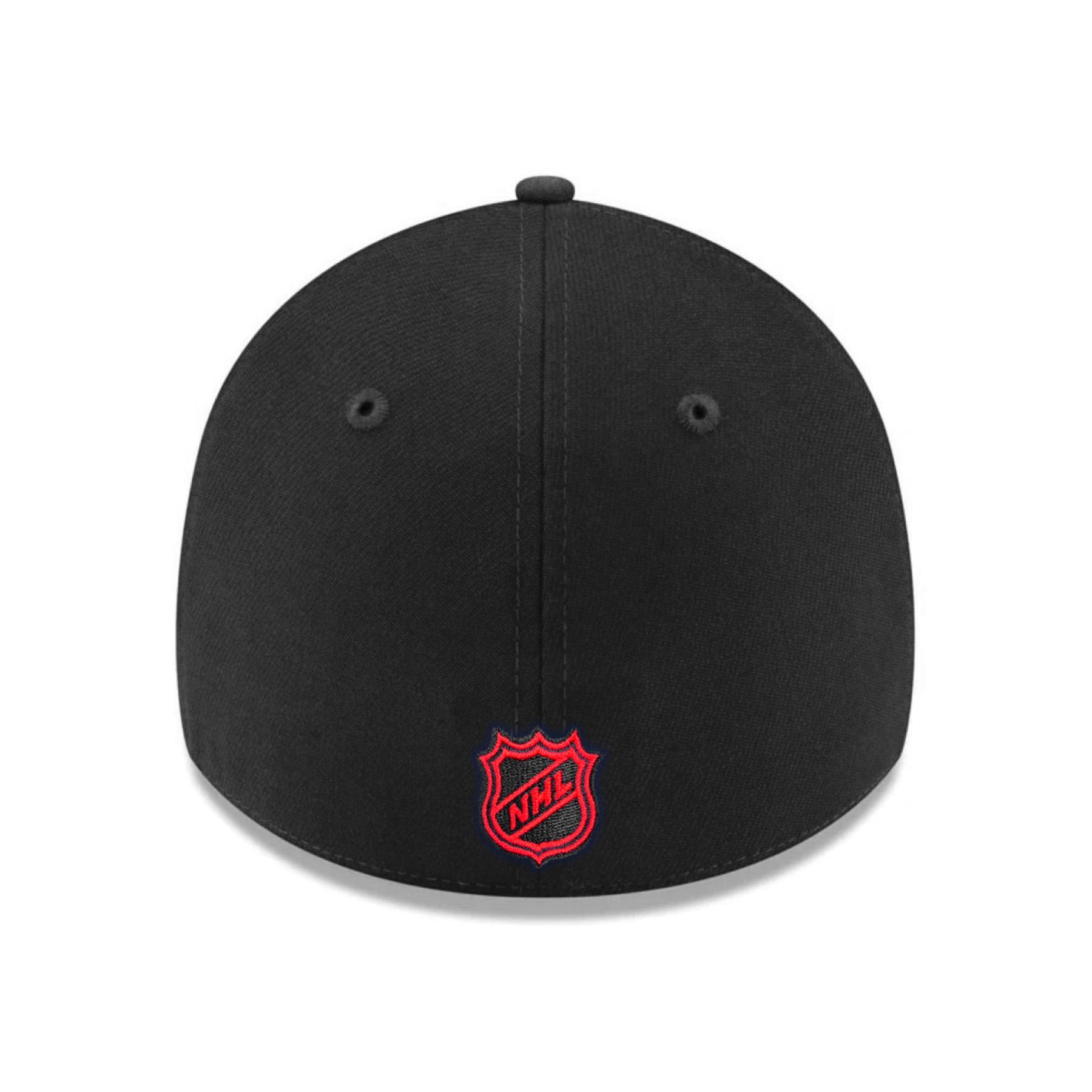 Vancouver Canucks NHL New Era Men's Black 39Thirty Team Classic Stretch Fit Hat