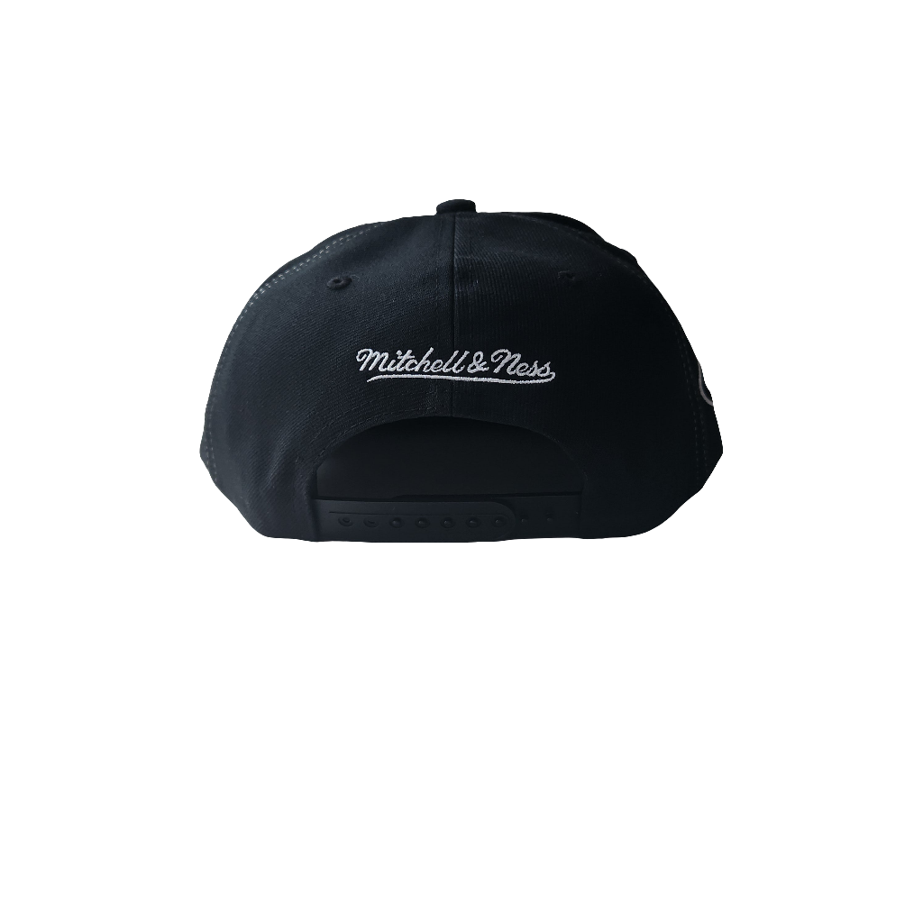 Montreal Expos MLB Mitchell & Ness Men's Black Trifecta Cooperstown Original Fit Snapback