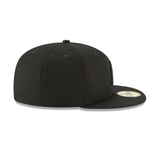 Casquette ajustée basique 59Fifty MLB New Era pour homme, noir sur noir, des Yankees de New York