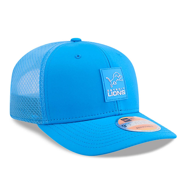 Casquette trucker New Era 9Seventy 2025 Sideline pour homme, bleu Honolulu, Detroit Lions NFL, modèle Honolulu Blue, idéale pour les journées chaudes.
