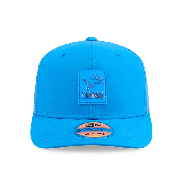 Casquette trucker New Era 9Seventy 2025 Sideline pour homme, bleu Honolulu, Detroit Lions NFL, modèle Honolulu Blue, idéale pour les journées chaudes.