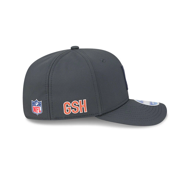 Chicago Bears NFL New Era Men's Charcoal 9Seventy 2025 Sideline Stretch Snapback