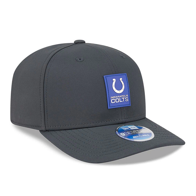 Casquette snapback extensible New Era 9Seventy 2025 Sideline pour homme, couleur anthracite, Indianapolis Colts NFL