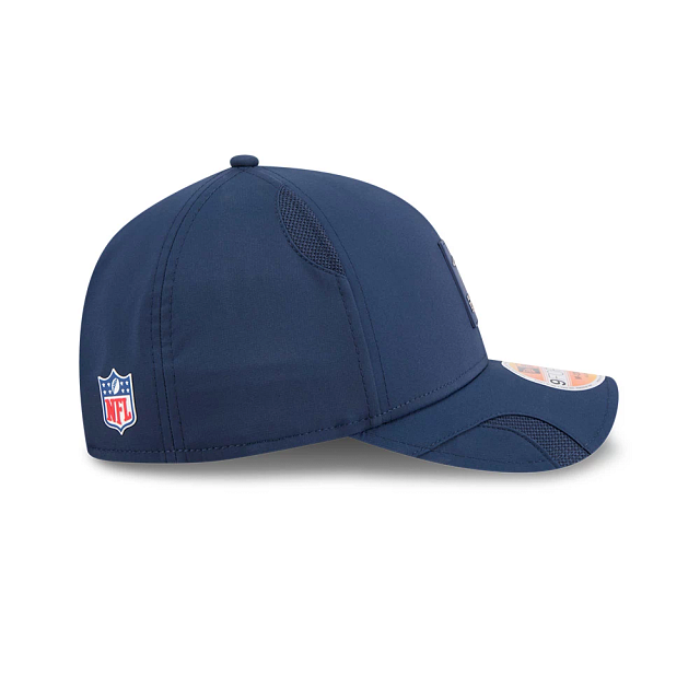 Casquette snapback New Era 9Forty 2025 Sideline M-Crown pour homme, bleu marine, New England Patriots NFL