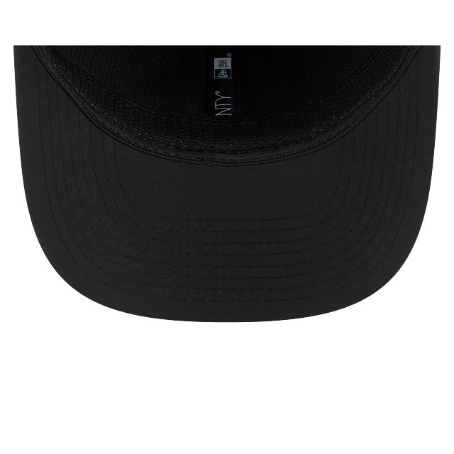 Atlanta Falcons NFL New Era Men's Black 9Seventy 2026 Sideline Stretch Snapback