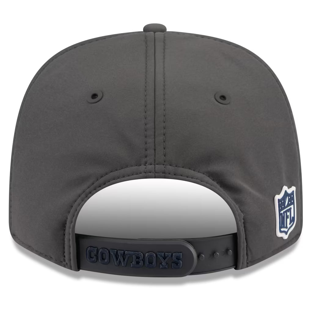 Dallas Cowboys NFL New Era Men's Charcoal 9Seventy 2026 Sideline Cold Weather Stretch Snapback