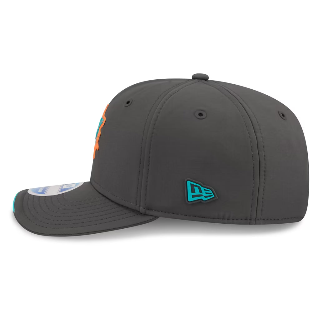Miami Dolphins NFL New Era Men's Charcoal 9Seventy 2026 Sideline Cold Weather Stretch Snapback