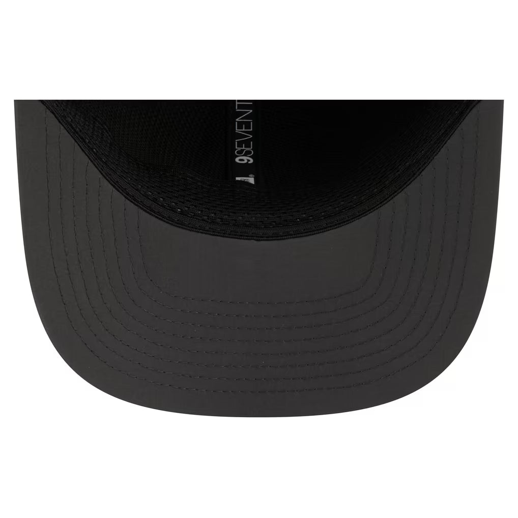 Philadelphia Eagles NFL New Era Men's Charcoal 9Seventy 2026 Sideline Cold Weather Stretch Snapback