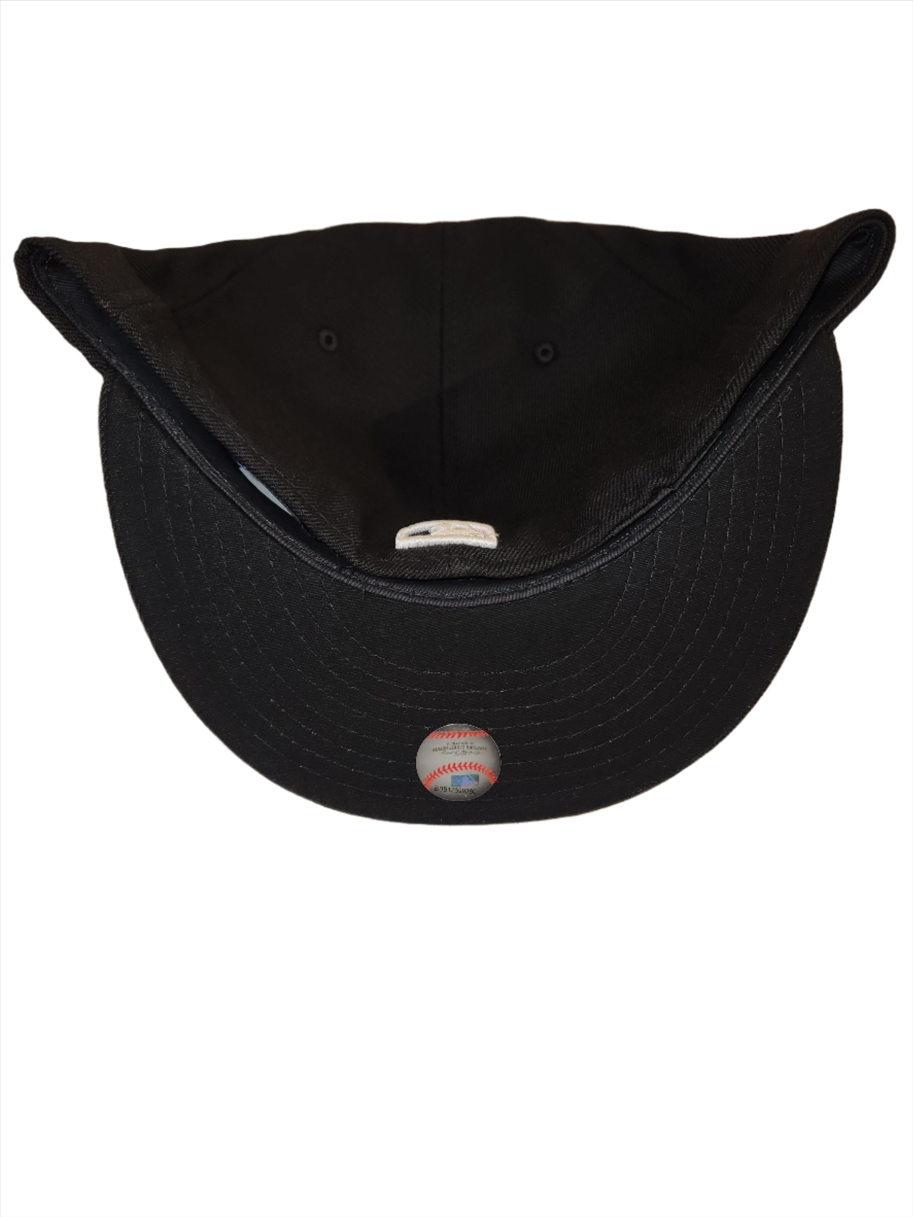 Toronto Blue Jays MLB New Era Men's Black White 59Fifty Red Leaf Fitted Hat