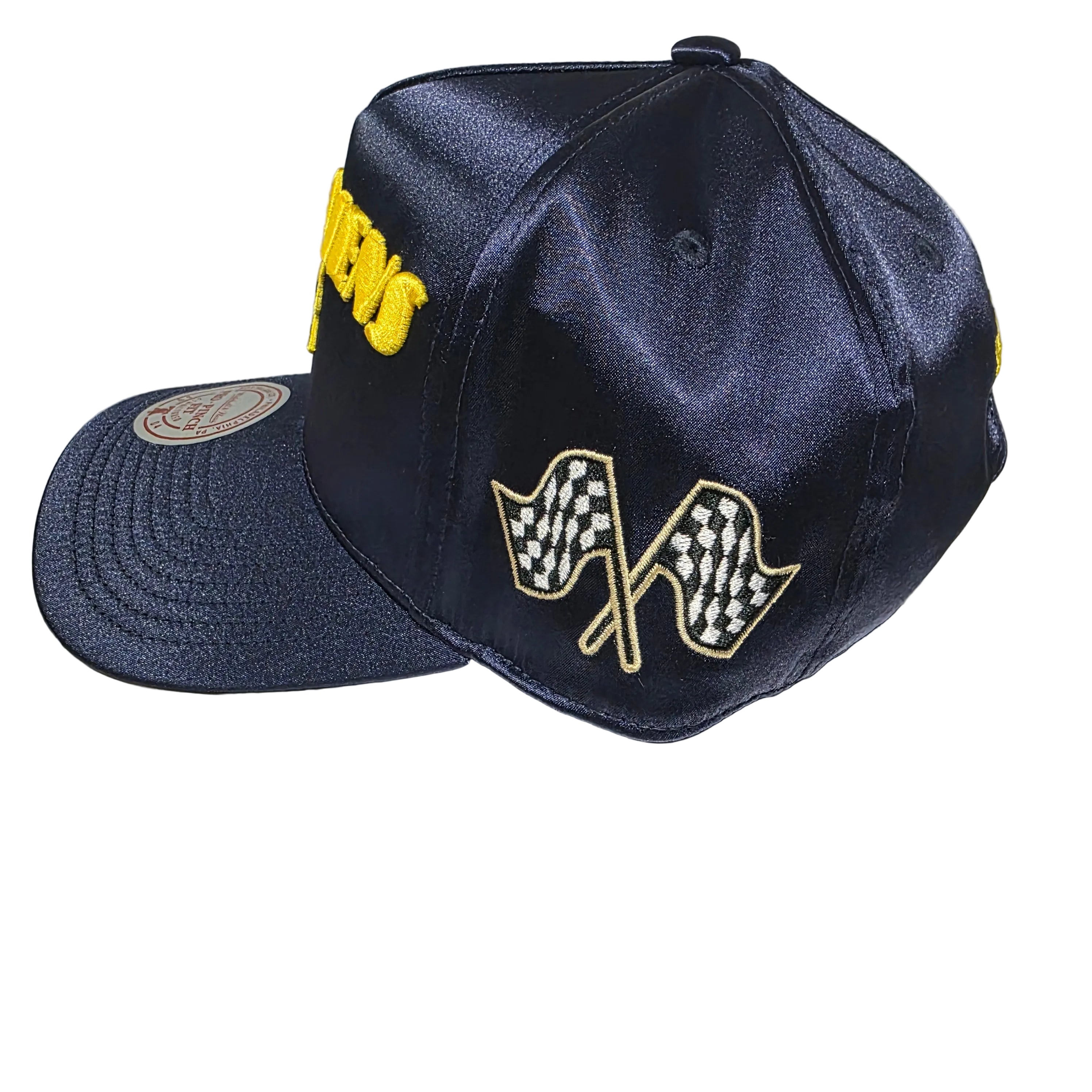 Montreal Canadiens Mitchell & Ness Men's Navy Satin Goodyear Pro Pinch Fit Snapback