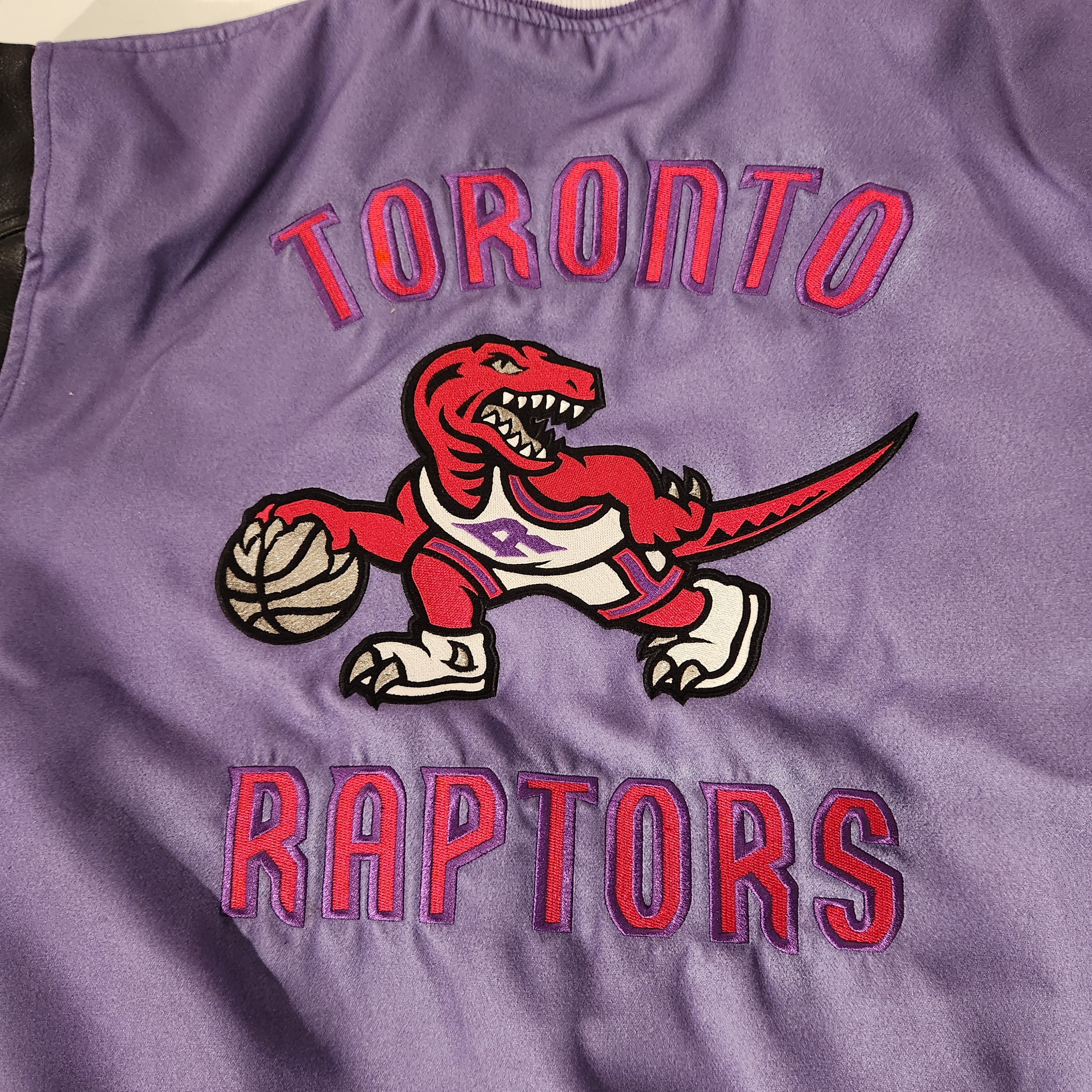 Vince Carter Toronto Raptors NBA Mitchell & Ness Men’s Purple Black Varsity Jacket