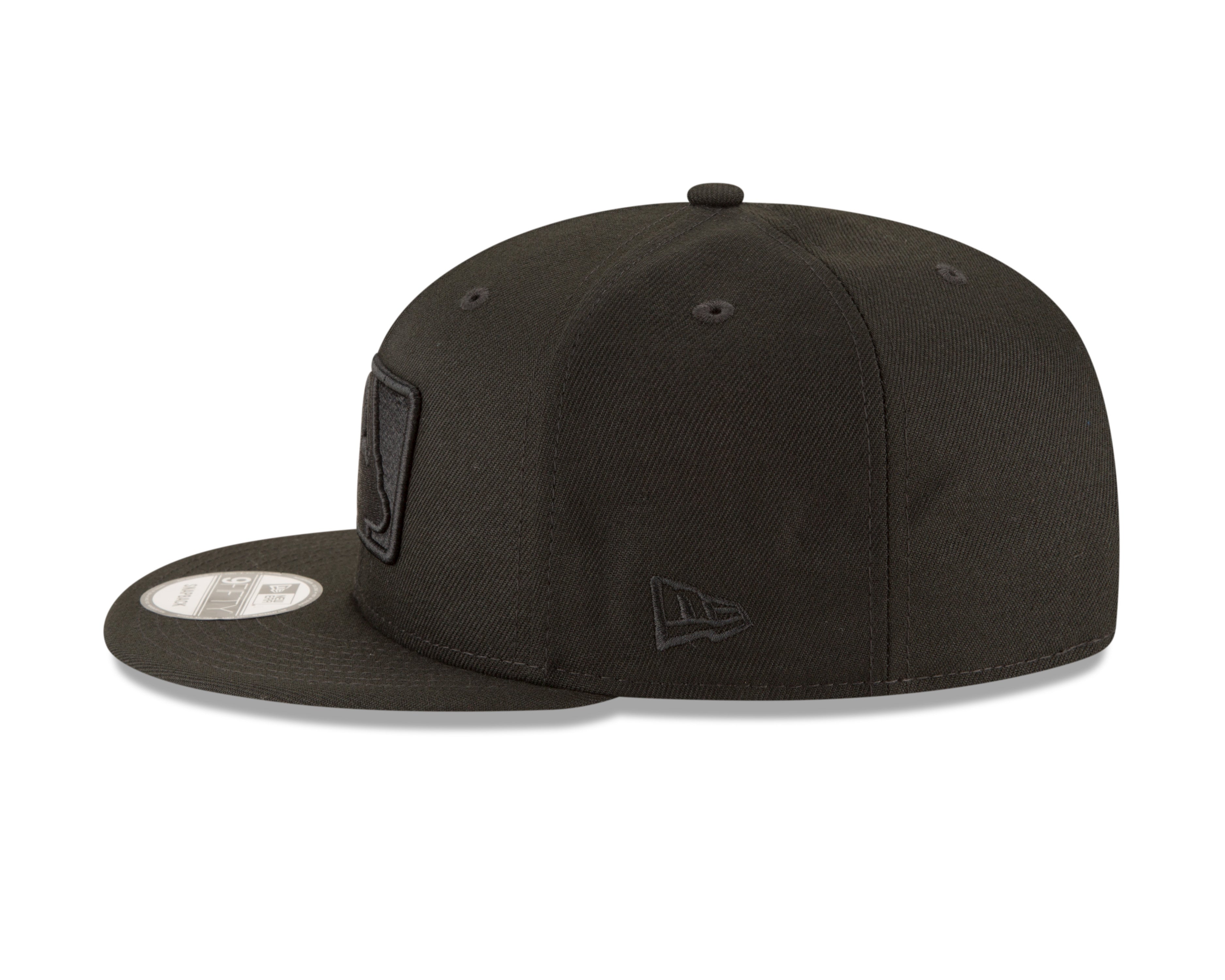 MLB Batterman Logo New Era Men's Black on Black 9Fifty Basic Snapback