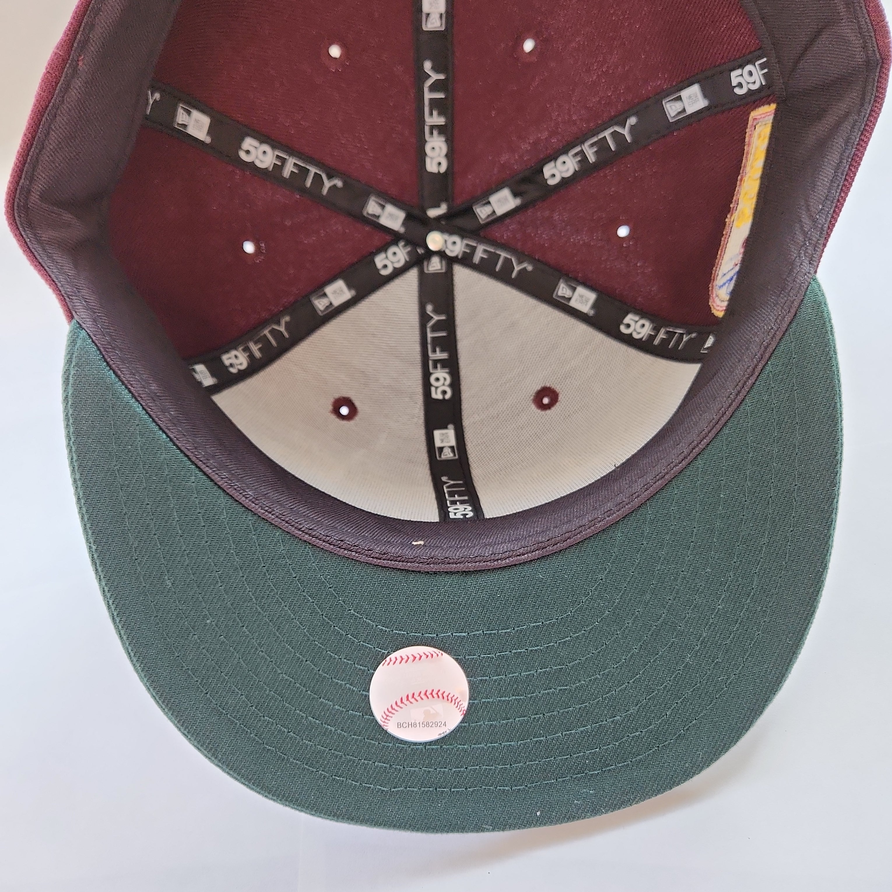 Montreal Expos MLB New Era Men's Maroon/Green 59Fifty Olympic Stadium Patch Cooperstown Fitted Hat