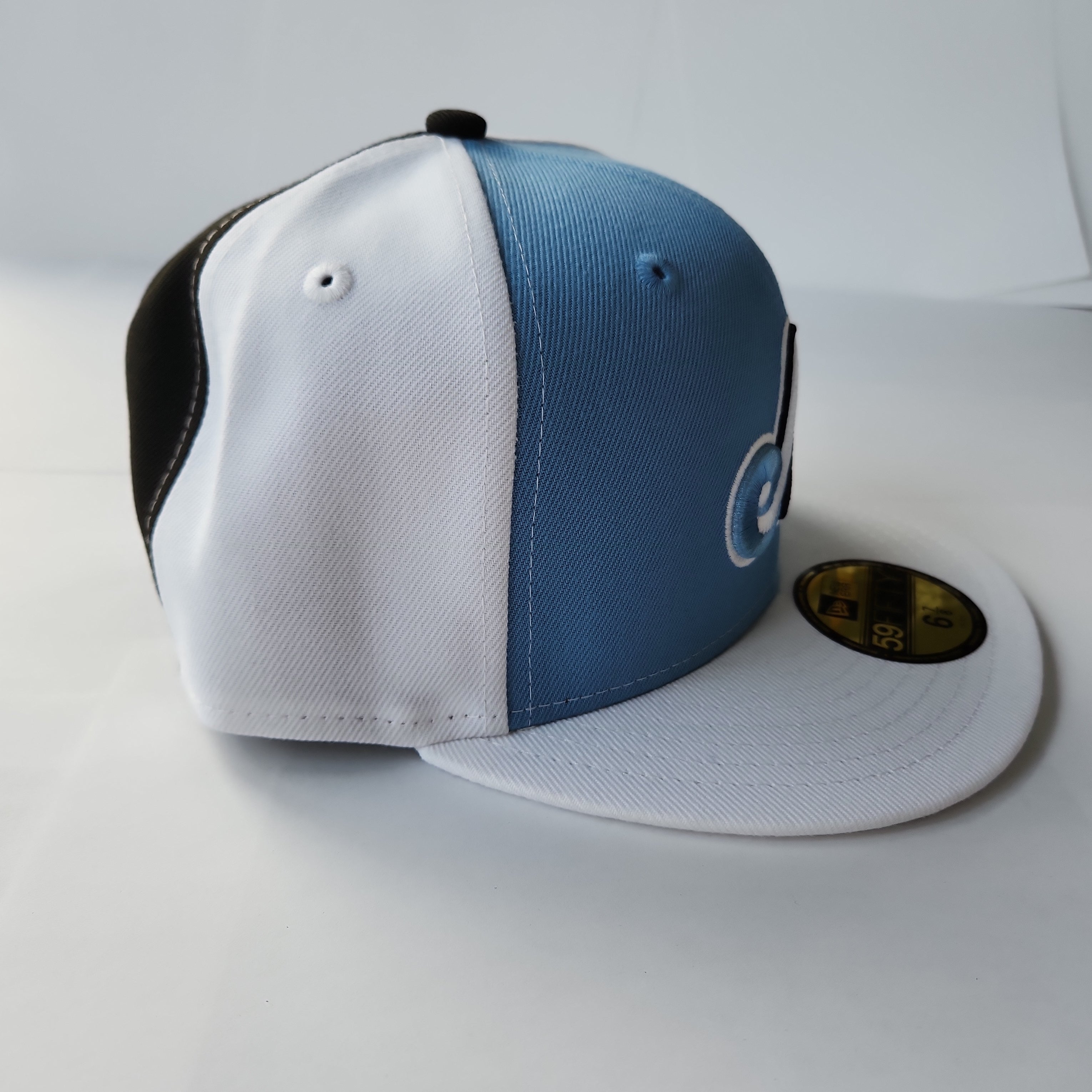 Montreal Expos MLB New Era Men's Light Blue/White 59Fifty Cooperstown Fitted Hat