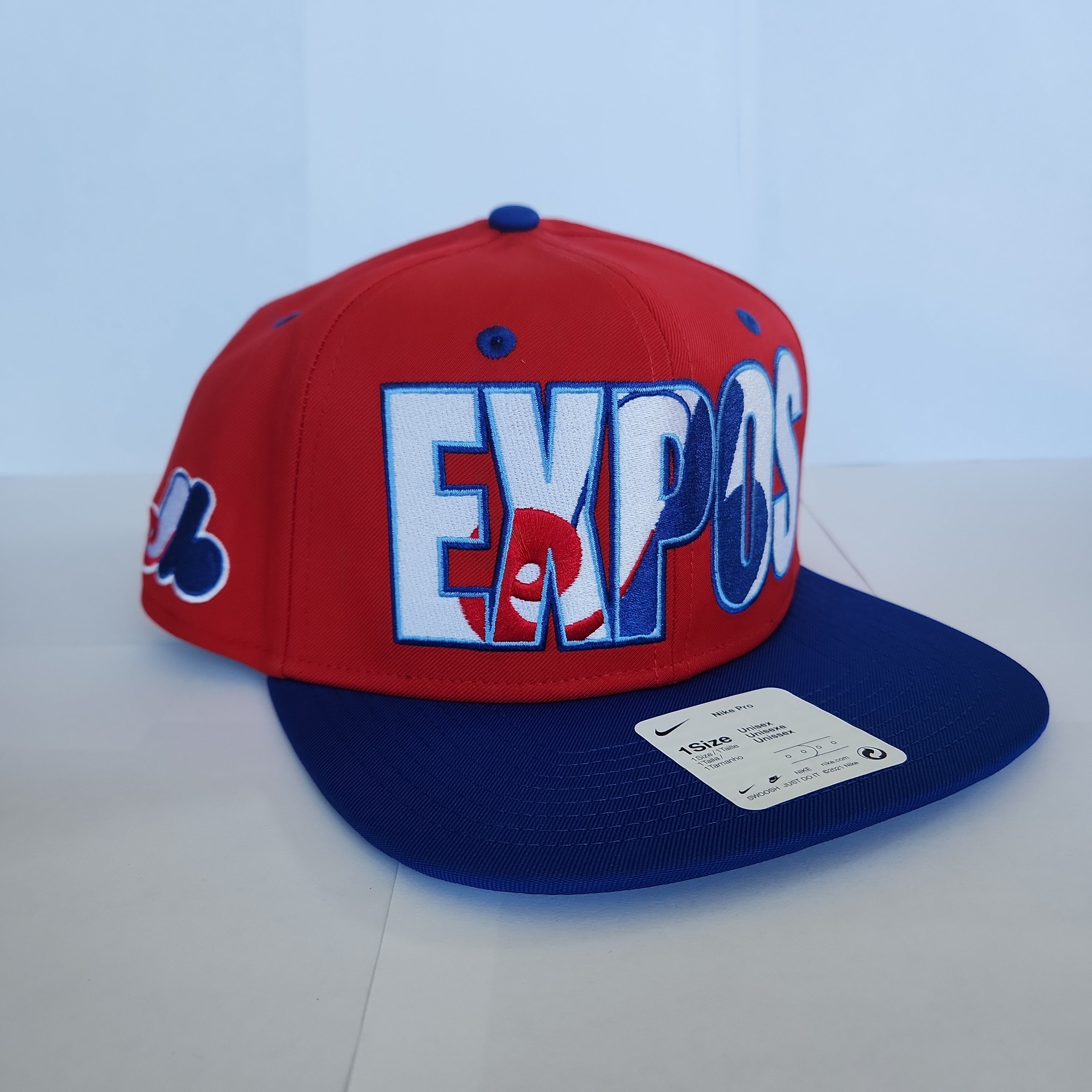 Montreal Expos MLB Nike Men's Red Cooperstown Pro Flat Brim Snapback