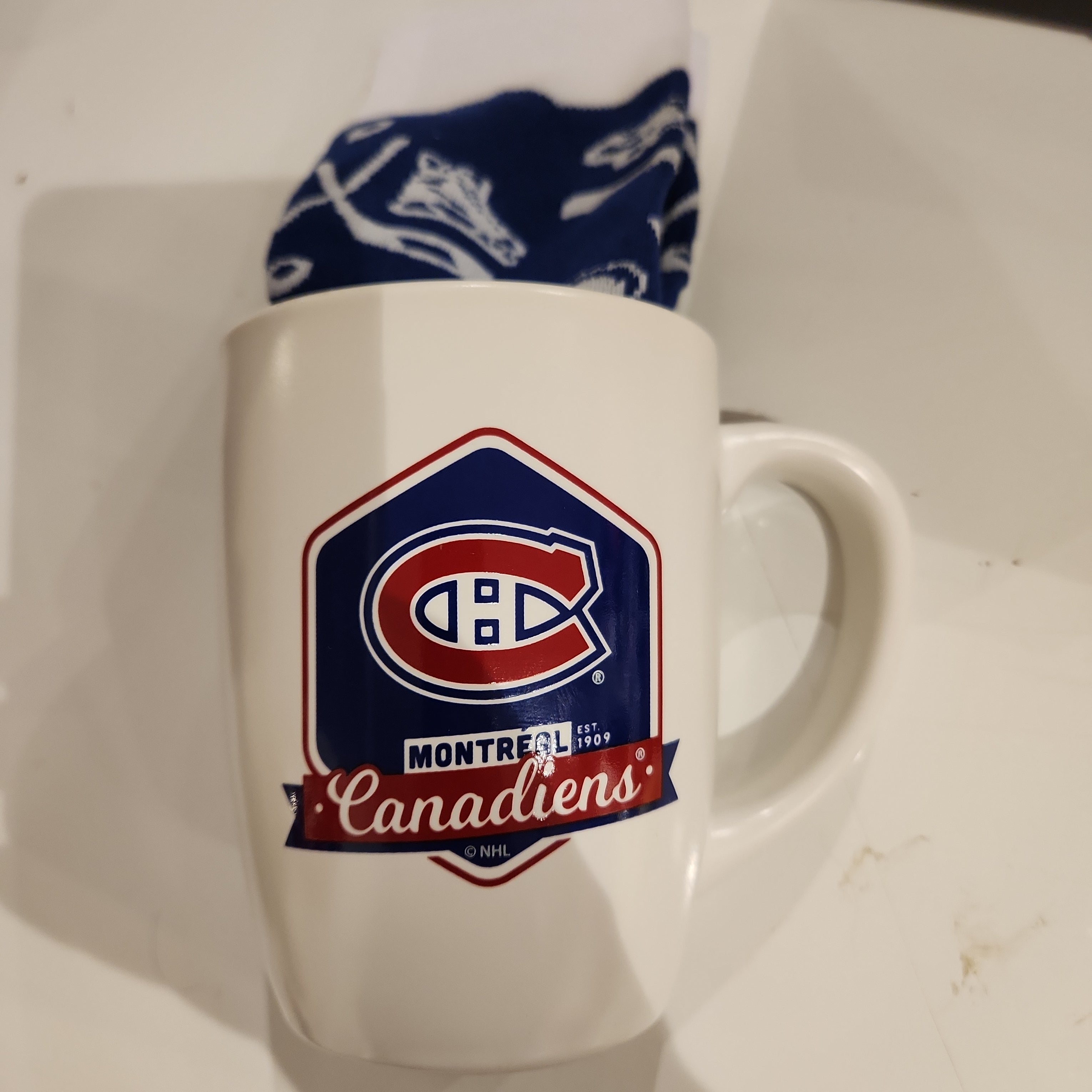 Tasse à dîner rétro 14 oz des Canadiens de Montréal NHL TSV avec ensemble de chaussettes