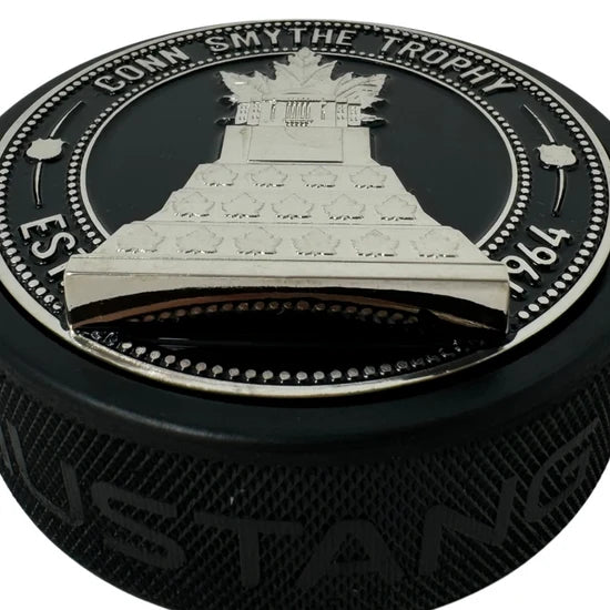 NHL Conn Smythe Ultra 3D Trophy Silver Medallion Hockey Puck