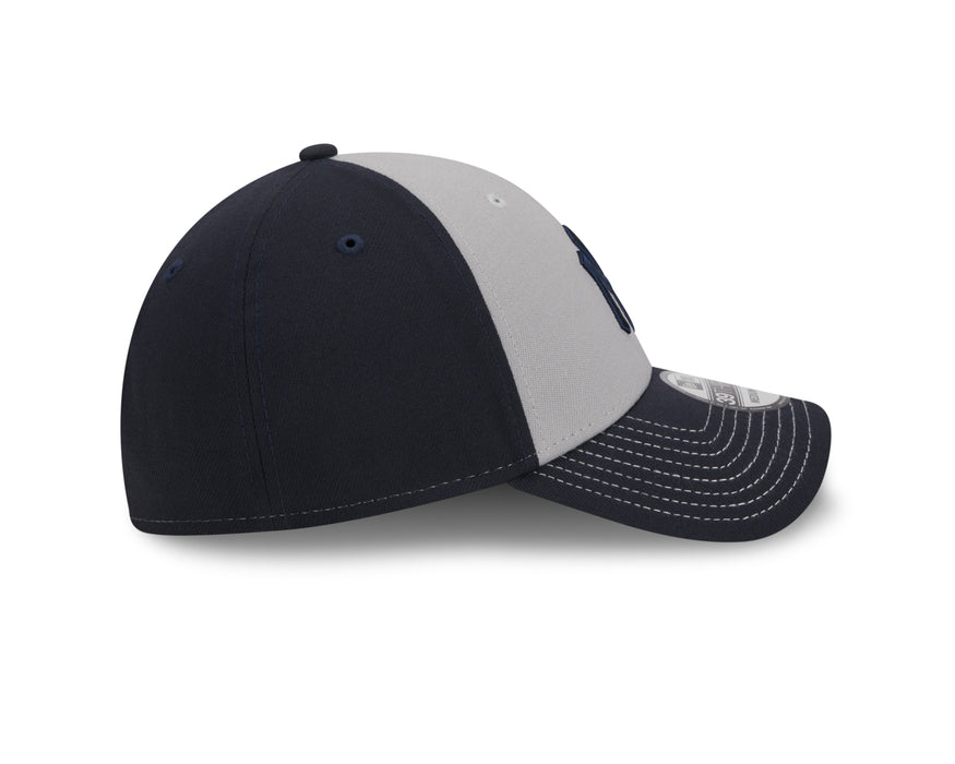 New York Yankees MLB New Era Men's Grey/Navy 39Thirty Team Classic Stretch Fit Hat