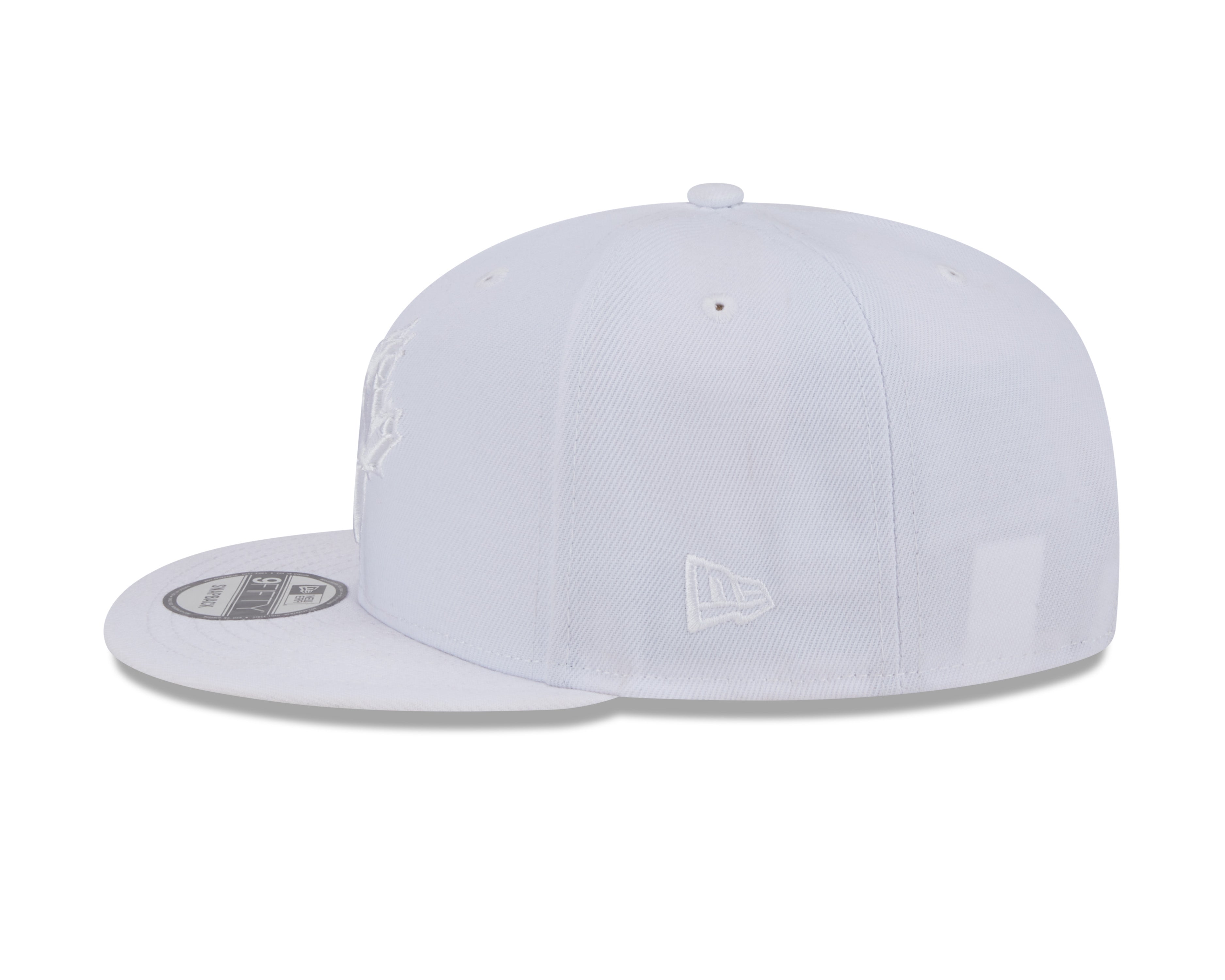 Toronto Blue Jays MLB New Era Men's White 9Fifty Evergreen Snapback