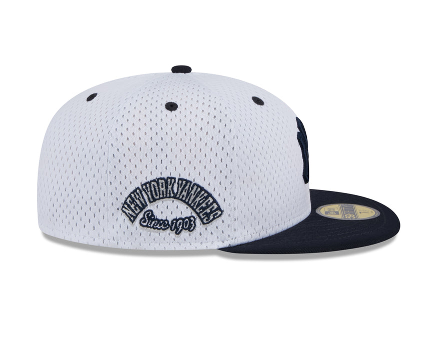 New York Yankees MLB New Era Men's White 59Fifty Throwback Mesh Fitted Hat