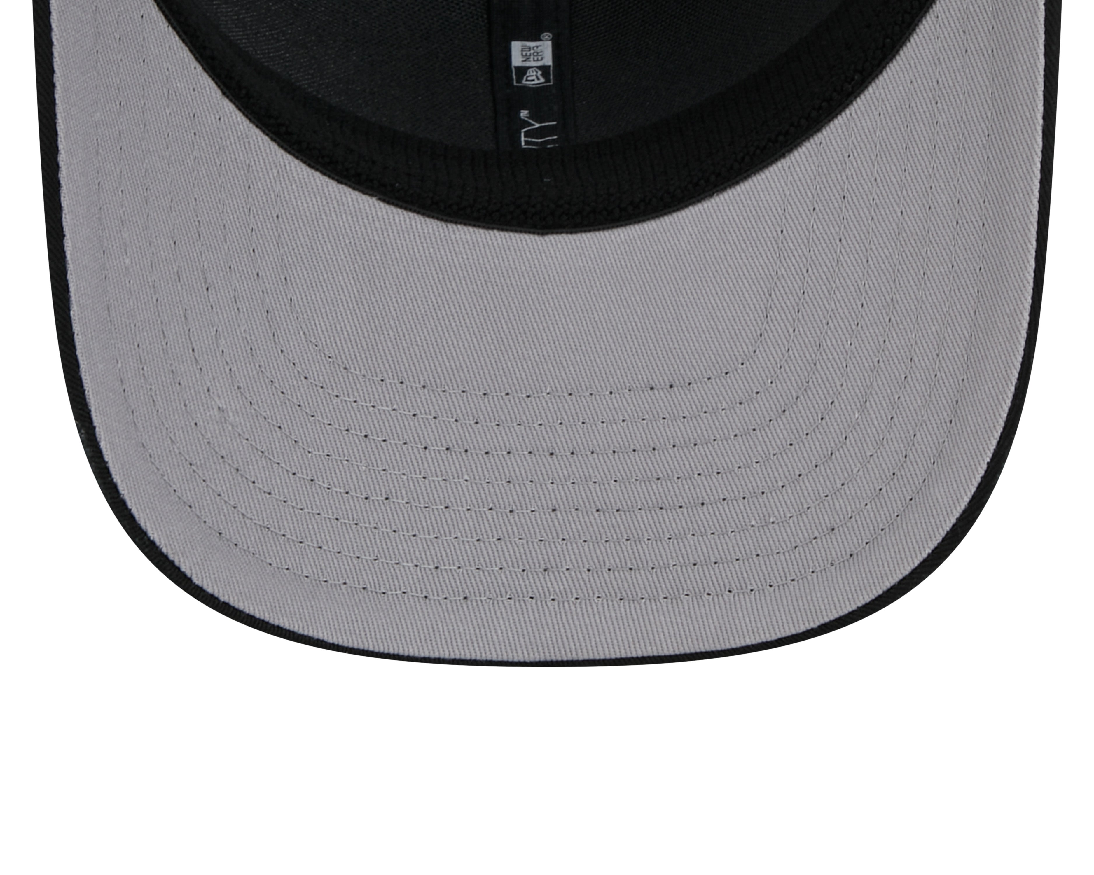 Buffalo Sabres NHL New Era Men's Black 9Seventy Trucker Snapback Hat