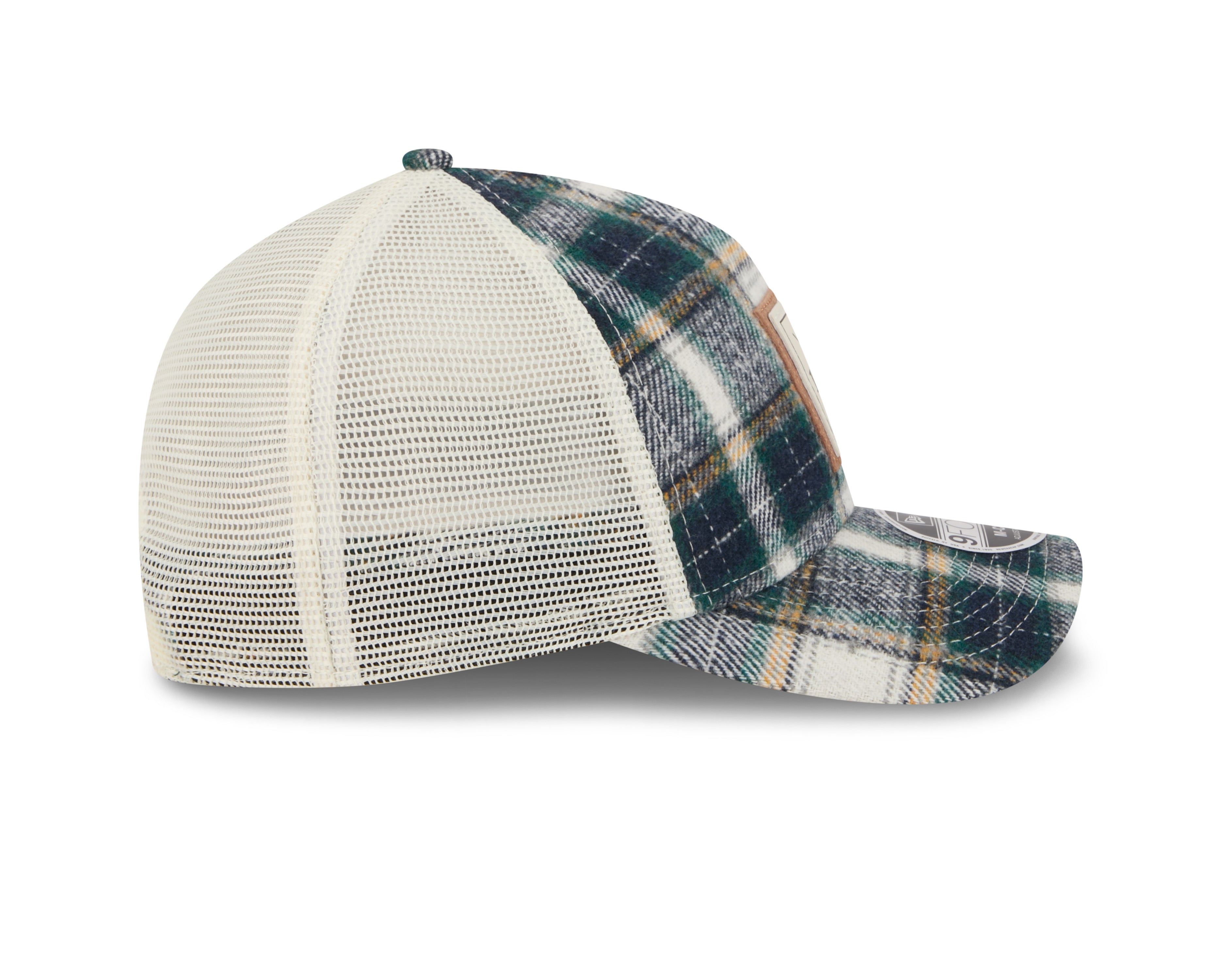 Montreal Canadiens NHL New Era Men's Plaid 9FORTY M-Crown A-Frame Trucker Hat