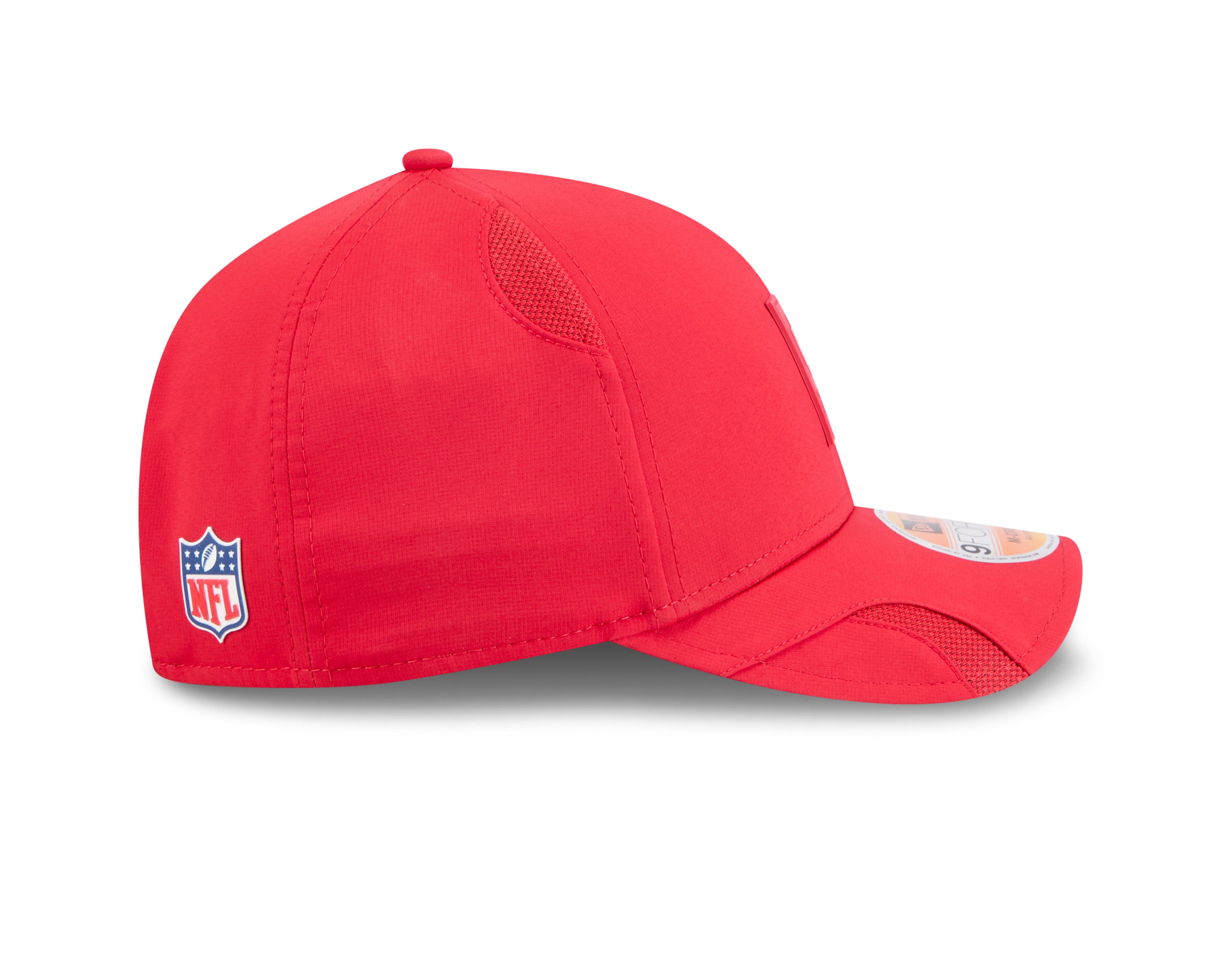 Kansas City Chiefs NFL New Era Men's Red 9Forty 2025 Sideline M-Crown Snapback