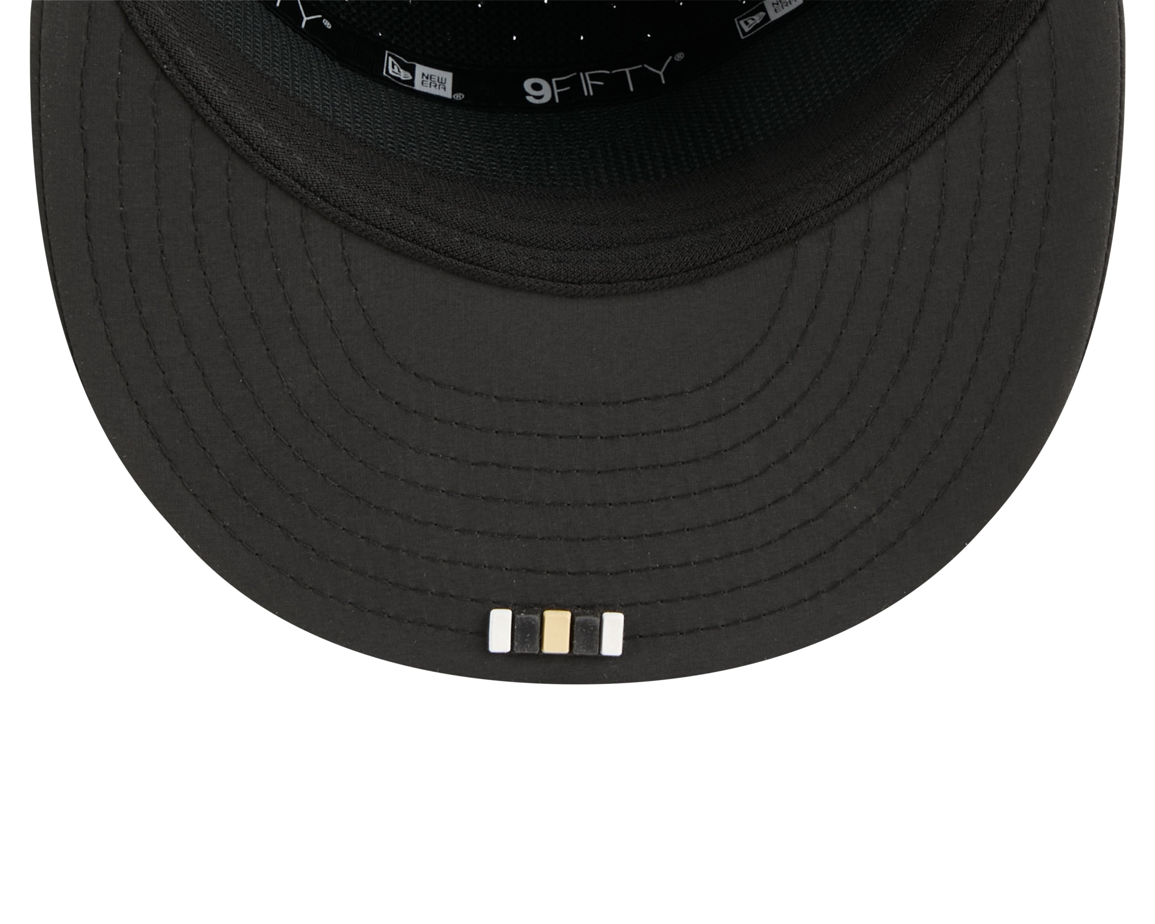 Casquette snapback New Era 9Fifty noire pour homme, modèle 2025, pour temps chaud, des Saints de la Nouvelle-Orléans, avec panneau fendu