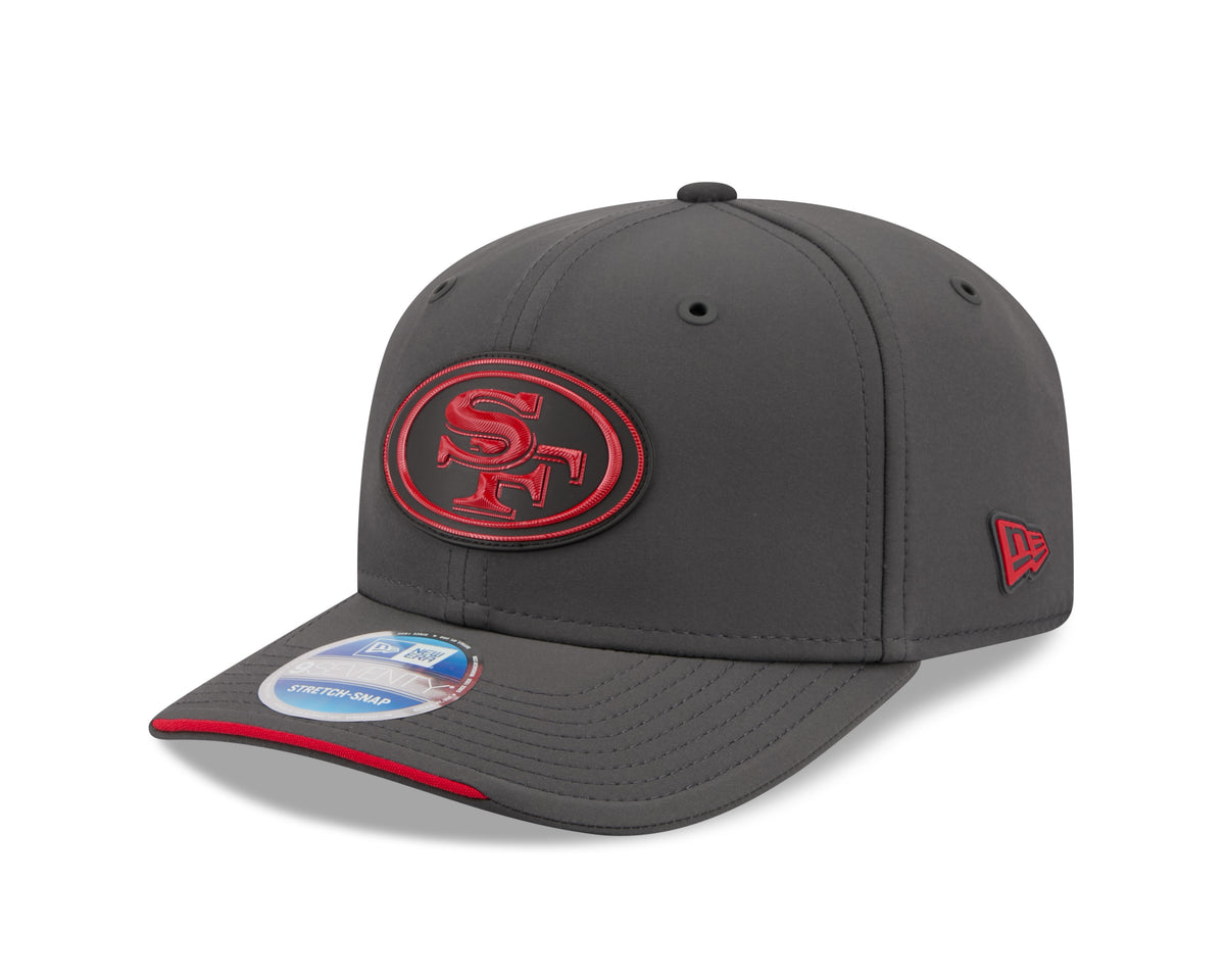 San Francisco 49ers NFL New Era Men's Charcoal 9Seventy 2026 Sideline Cold Weather Stretch Snapback