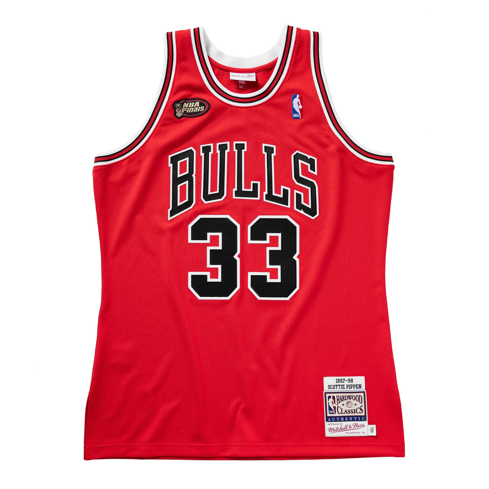 Scottie Pippen Chicago Bulls NBA Mitchell & Ness Men's Red 1997-98 Hardwood Classic Authentic Jersey