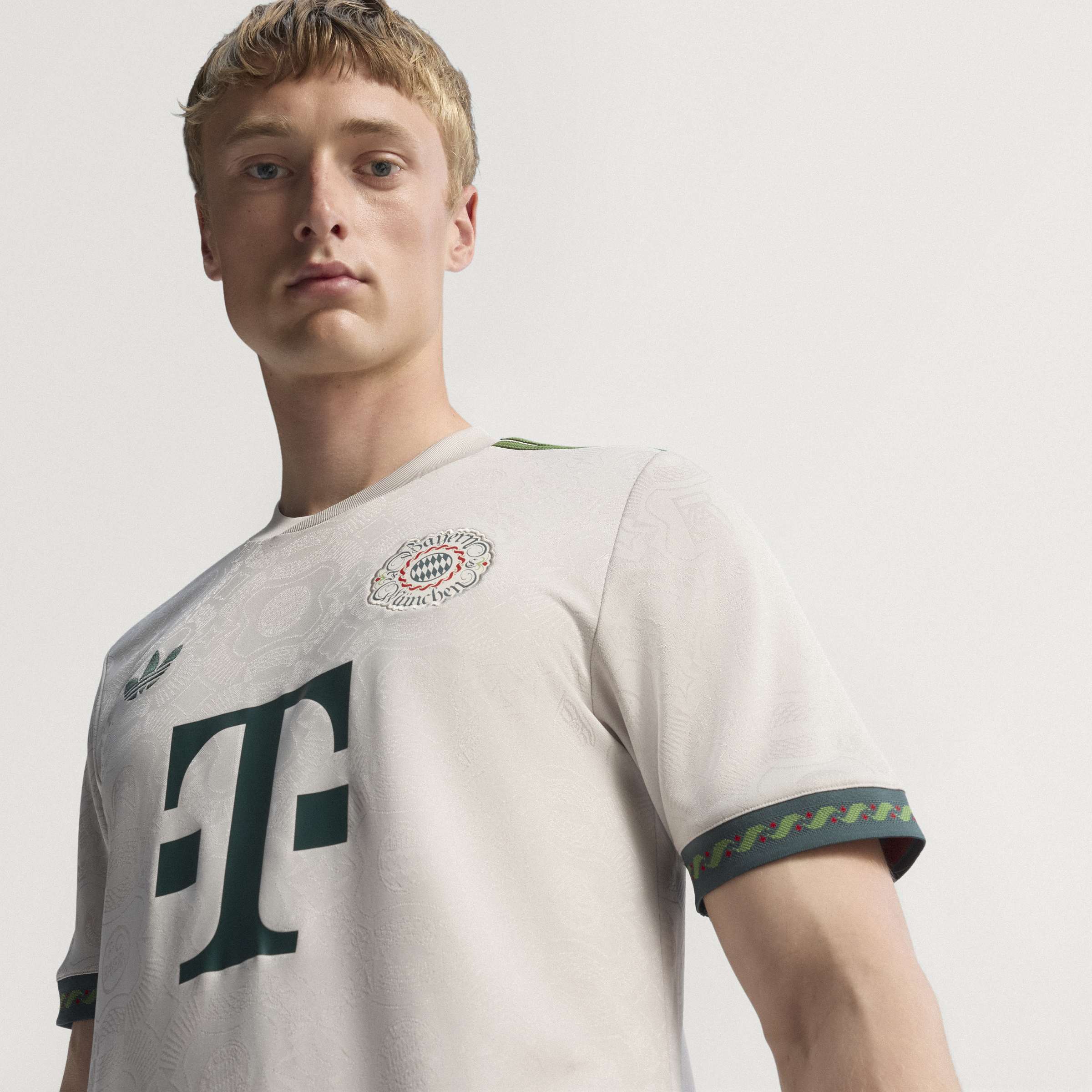 Bayern Munich Bundesliga Adidas Maillot réplique Wiesn 2025/26 beige pour homme